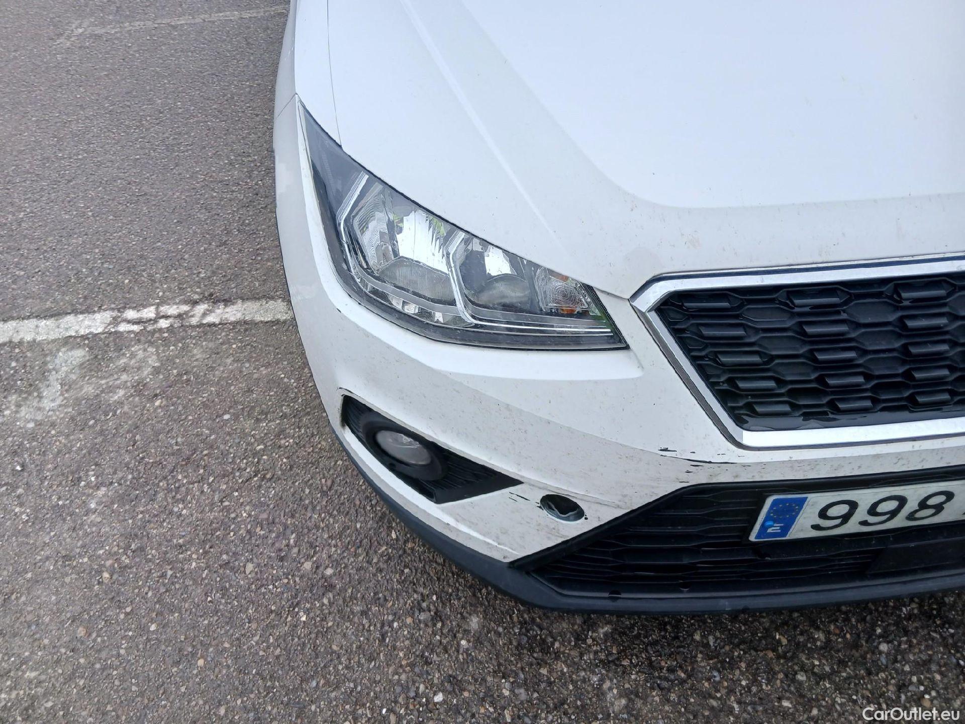  Seat  Arona SEAT  / 2017 / 5P / todoterreno 1.0 TSI 70kW (95CV) Style Edition Eco (CX) #2