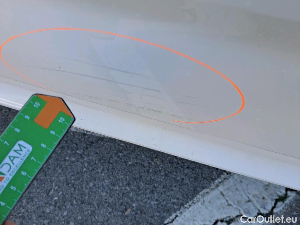  Skoda  KAMIQ SKODA  1.0 TSI 81kW (110CV) DSG Ambition #12