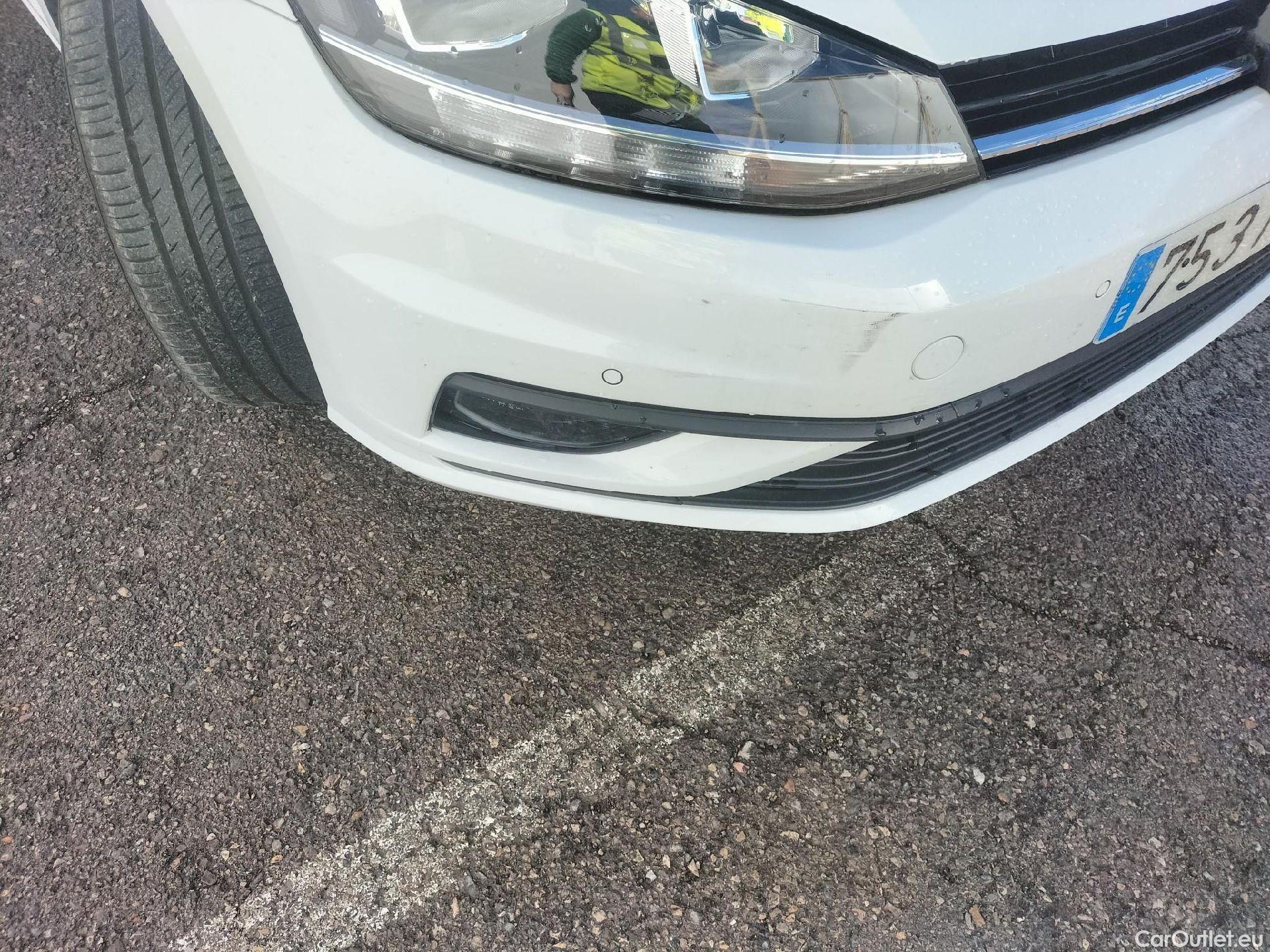  Volkswagen  Golf  VOLKSWAGEN / 2016 / 5P / berlina con portón Ready2Go 1.0 TSI 85kW (115CV) #1