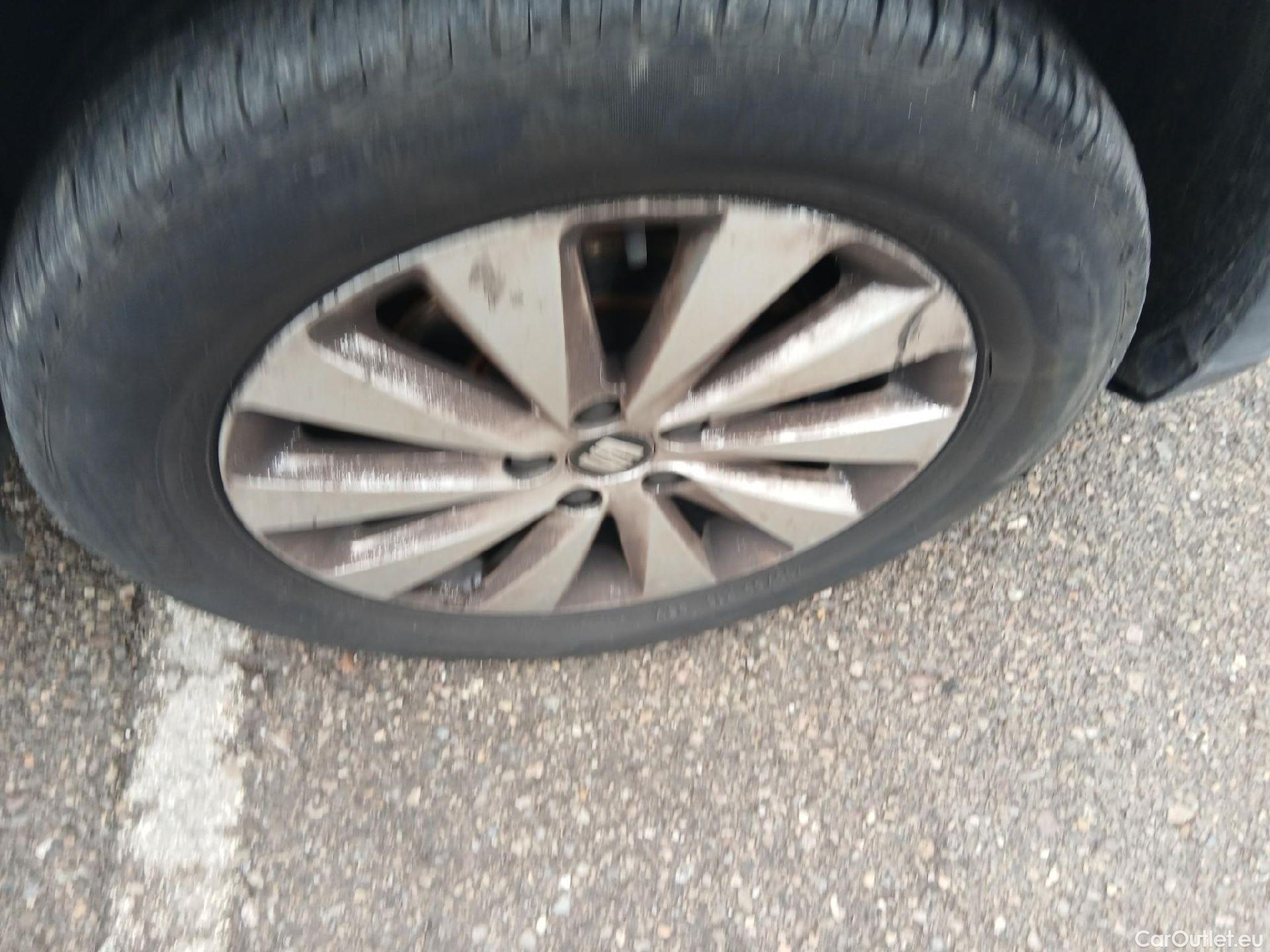  Seat  Arona SEAT  / 2017 / 5P / todoterreno 1.0 TSI 70kW (95CV) Style Edition Eco (CX) #45