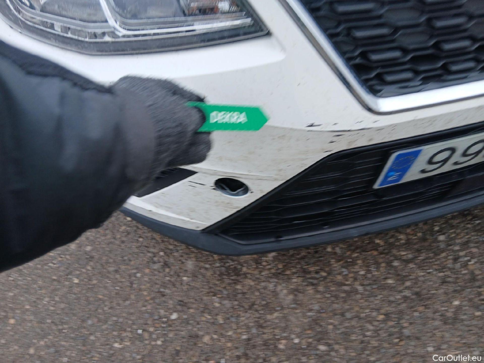  Seat  Arona SEAT  / 2017 / 5P / todoterreno 1.0 TSI 70kW (95CV) Style Edition Eco (CX) #4