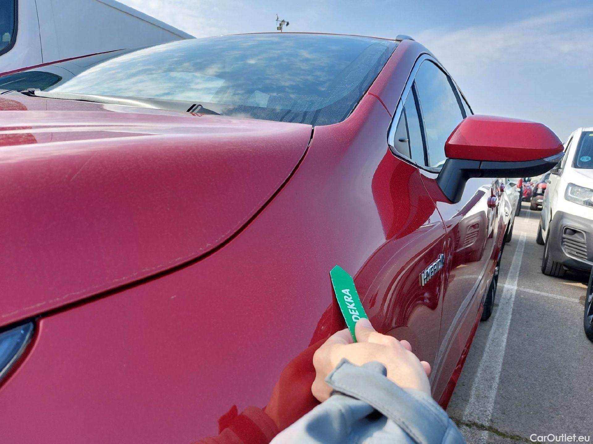  Toyota  Corolla TOYOTA  / 2019 / 5P / familiar 2.0 180H STYLE E-CVT TOURING SPORT #14