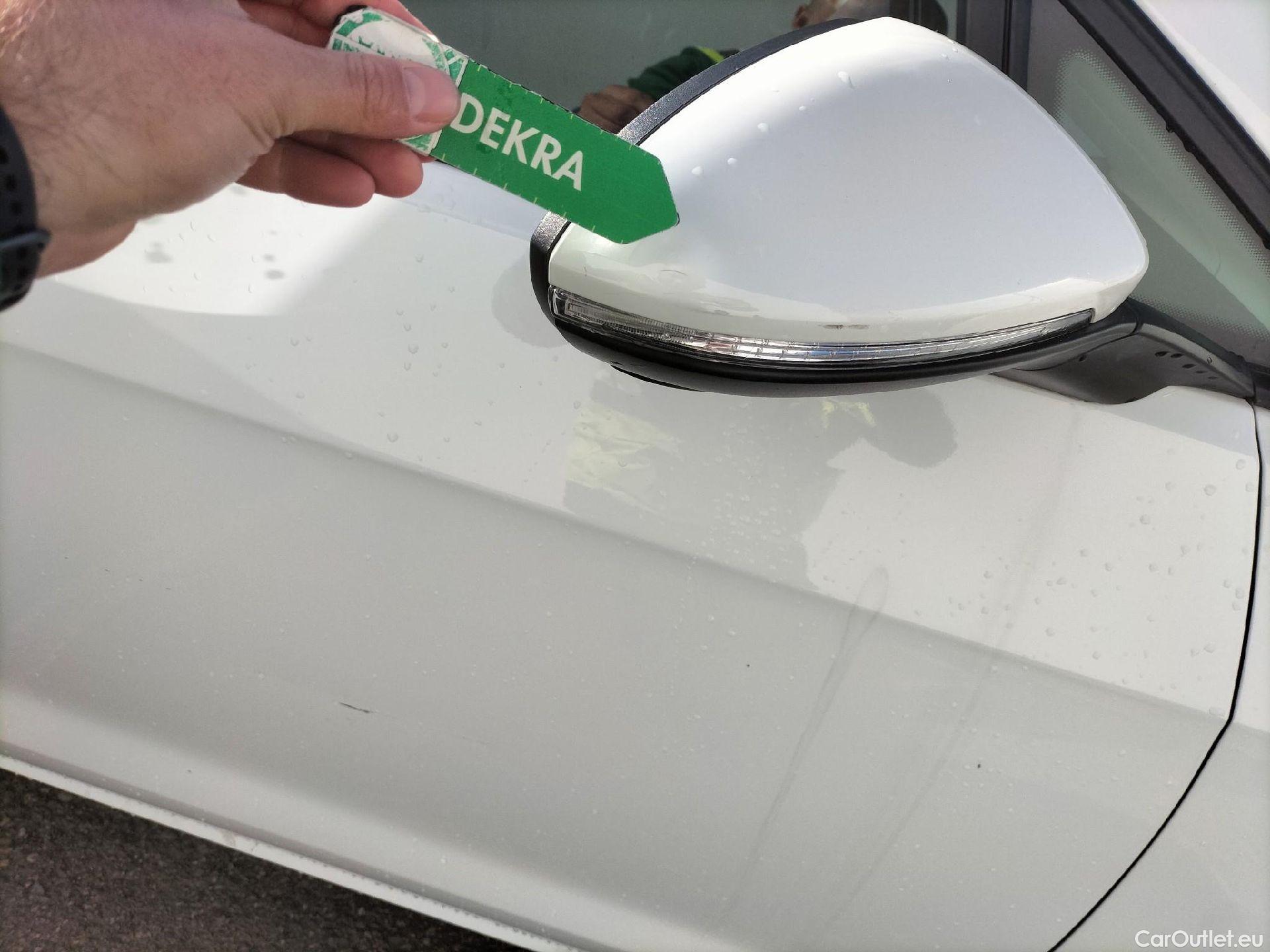  Volkswagen  Golf  VOLKSWAGEN / 2016 / 5P / berlina con portón Ready2Go 1.0 TSI 85kW (115CV) #22