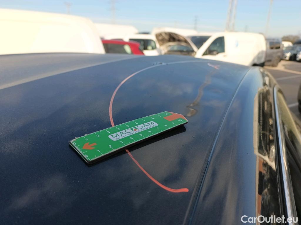  Peugeot  508 PEUGEOT  / 2018 / 5P / berlina con portón 5P Business Line BlueHDi 130 EAT8 (AC) #2