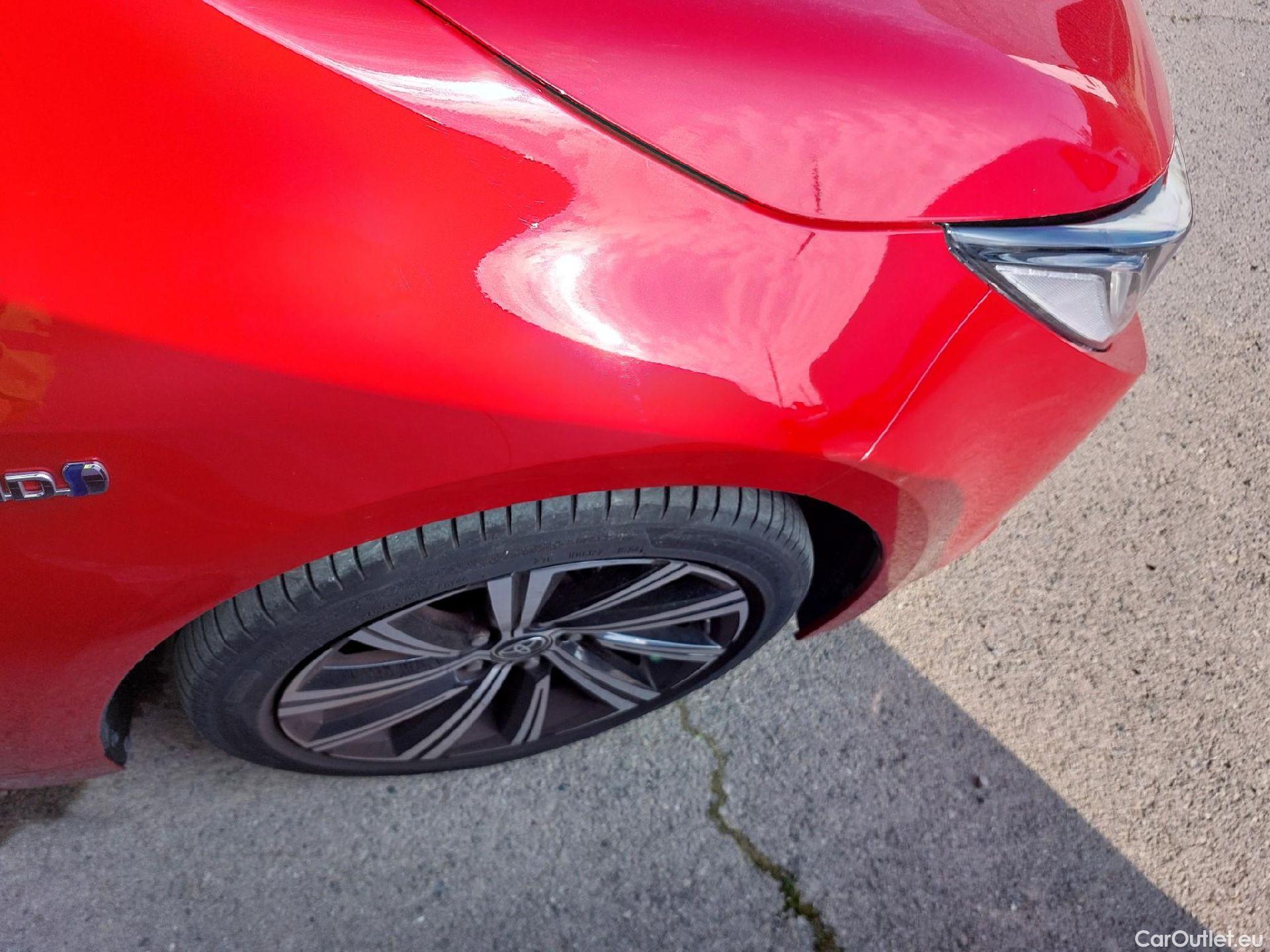  Toyota  Corolla TOYOTA  / 2019 / 5P / familiar 2.0 180H STYLE E-CVT TOURING SPORT #29