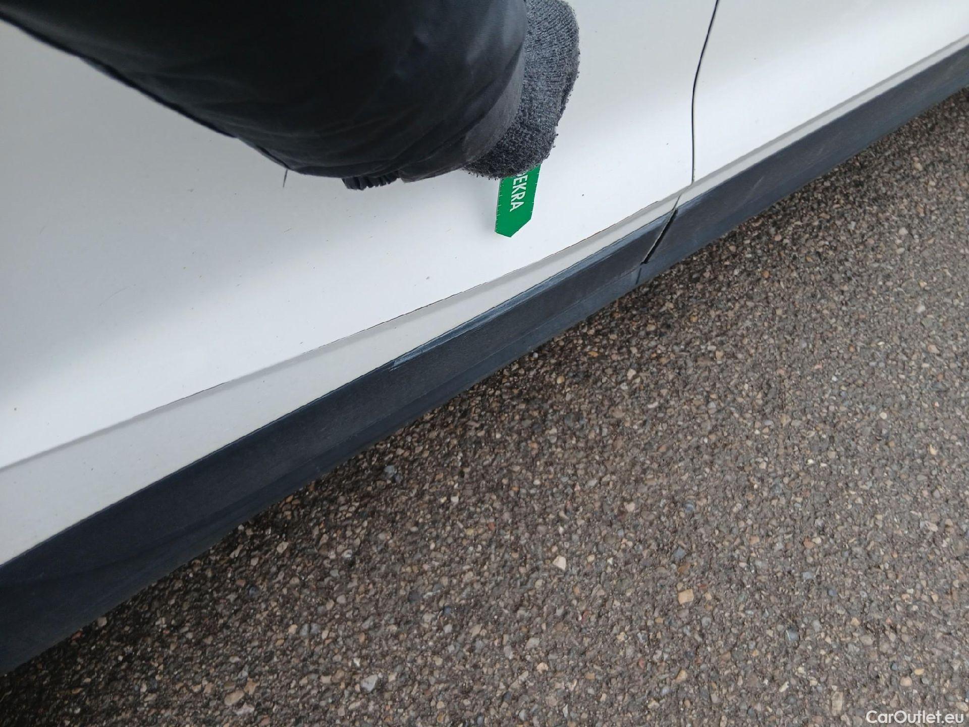  Seat  Arona SEAT  / 2017 / 5P / todoterreno 1.0 TSI 70kW (95CV) Style Edition Eco (CX) #31