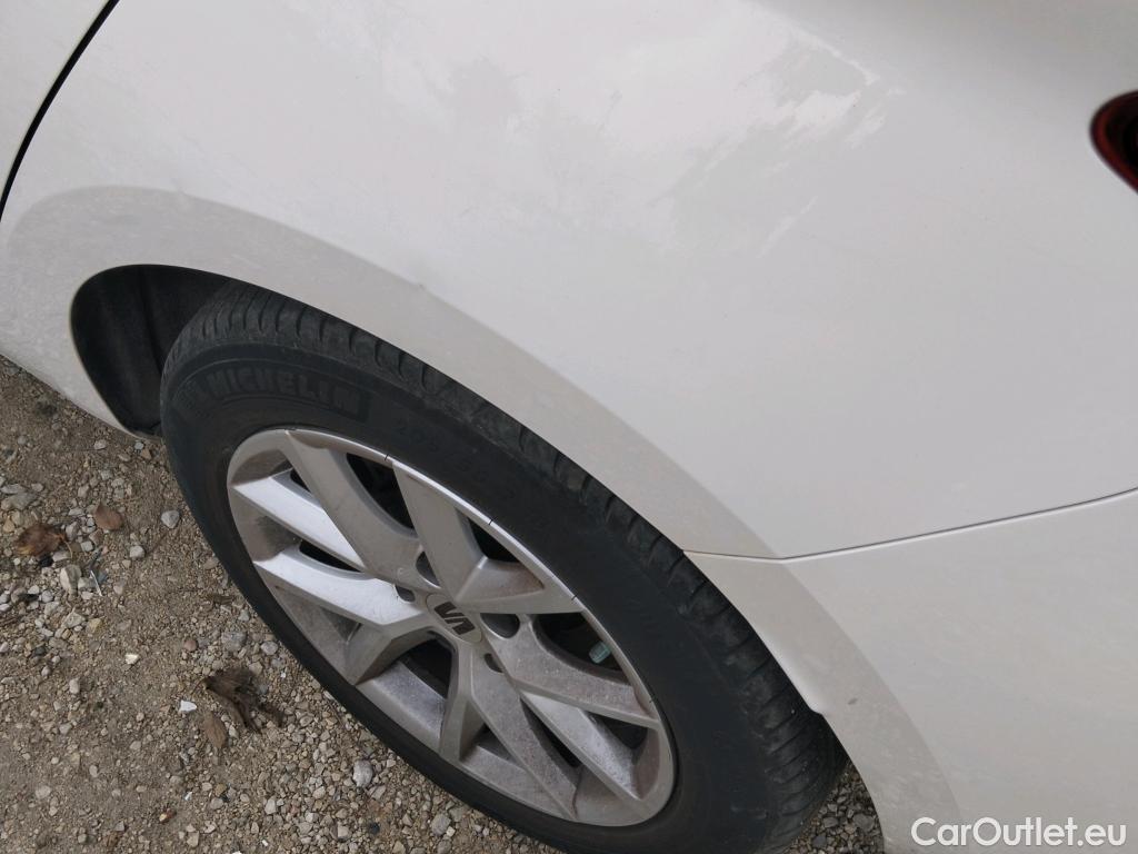  Land Rover  Discovery SEAT Nuevo León / 2020 / 5P / berlina con portón 2.0 TDI 85kW S&S Style Go(SP) #10