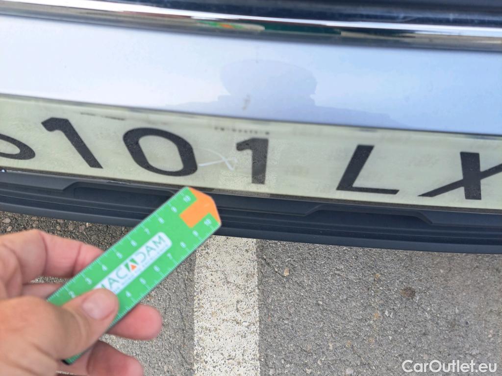  Volkswagen  T-ROC VOLKSWAGEN  / 2021 / 5P / todoterreno R-Line 1.5 TSI 110kW (150CV) DSG #57