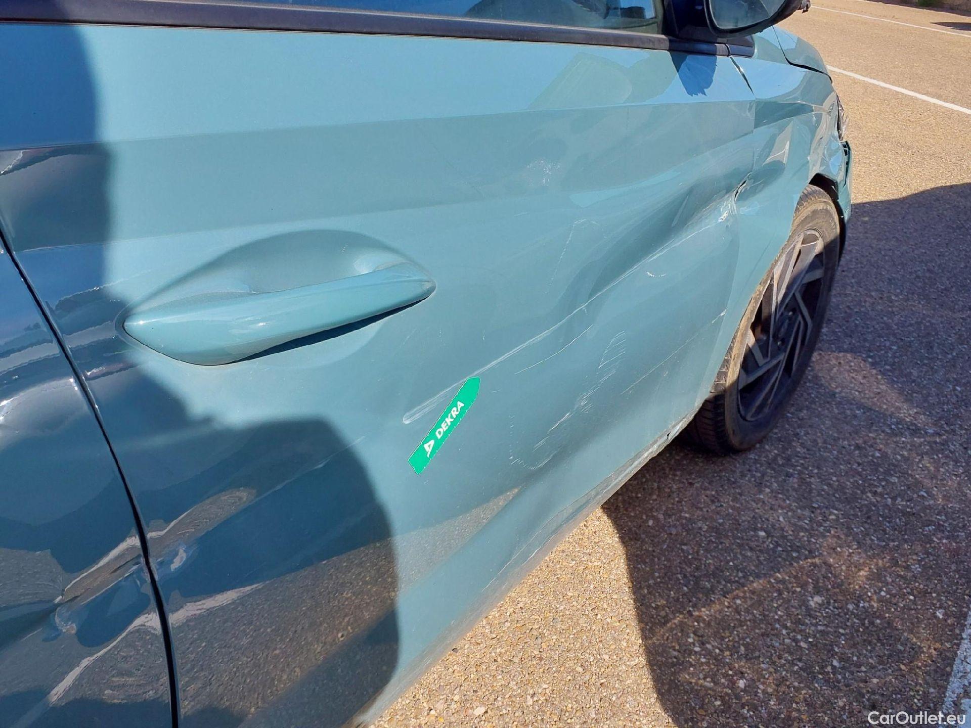  Hyundai  i20 HYUNDAI  / 2023 / 5P / berlina con portón 1.0 TGDI 74kW (100CV) Klass #16