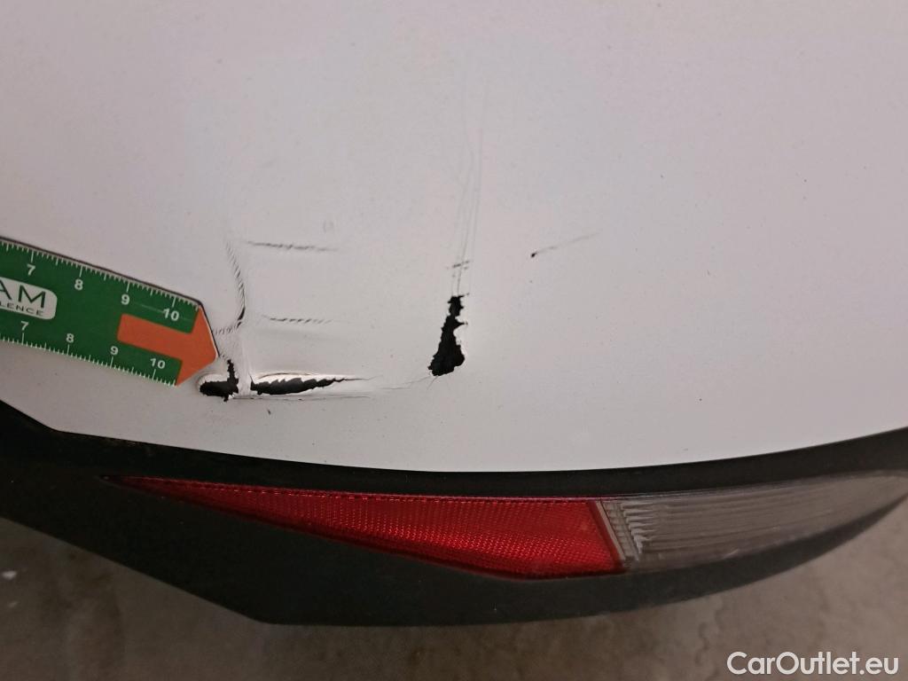  Hyundai  i20 HYUNDAI  / 2020 / 5P / berlina con portón 1.0 TGDI 74kW (100CV) 48V Essence #9