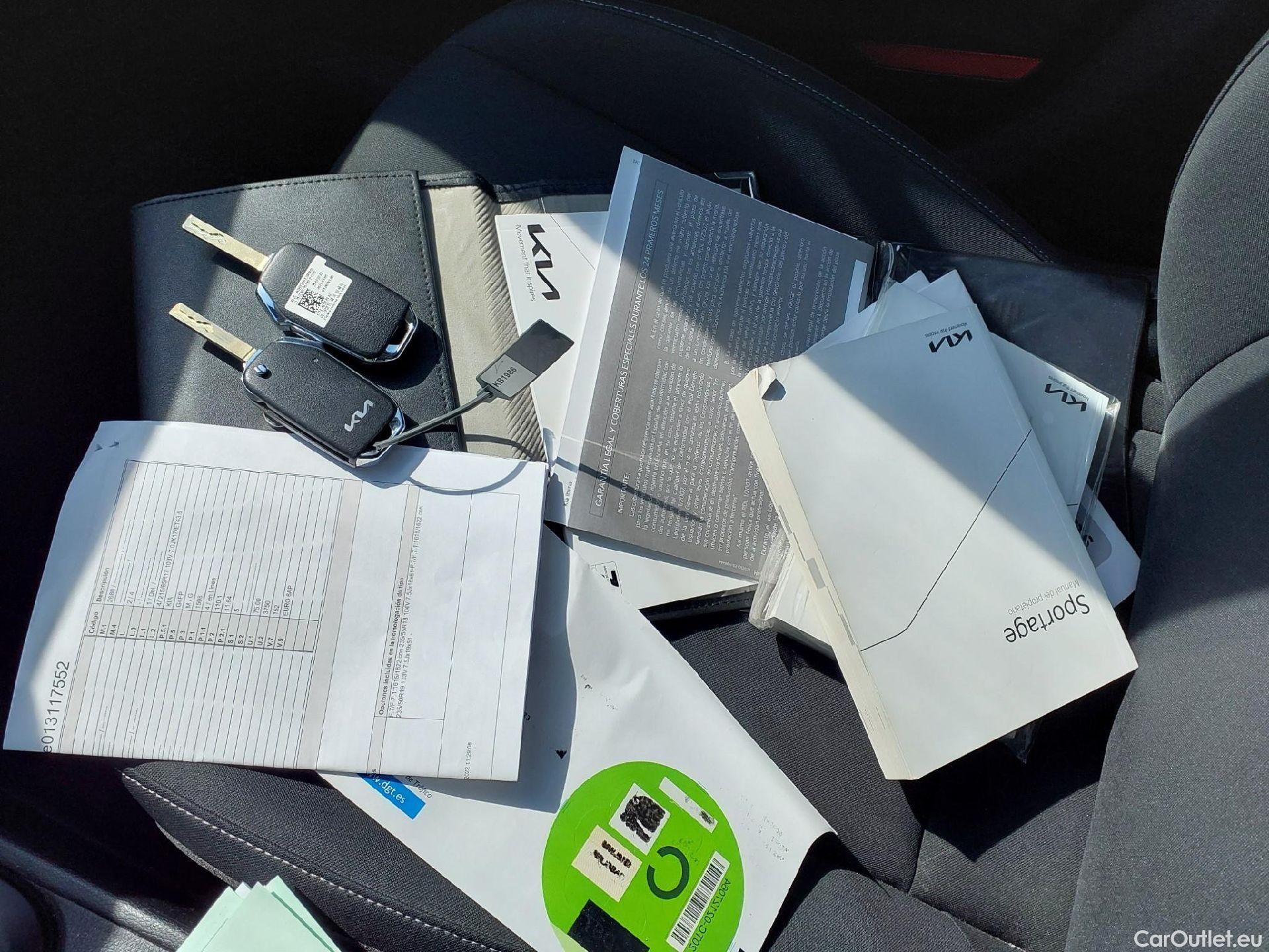  KIA  Sportage KIA  / 2022 / 5P / todoterreno 1.6 T-GDi 110kW (150CV) Concept 4x2 #2