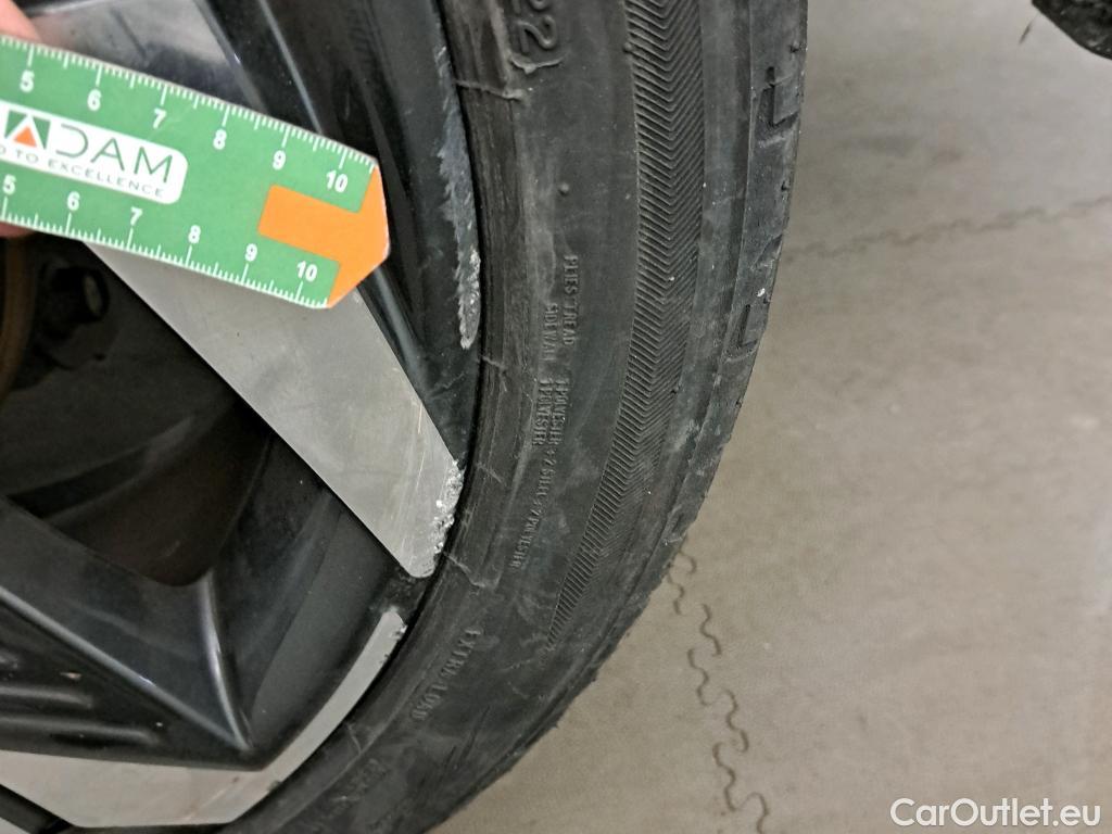  Hyundai  Tucson HYUNDAI  / 2020 / 5P / todoterreno 1.6 TGDI PHEV 195kW Maxx Auto 4X4 #2