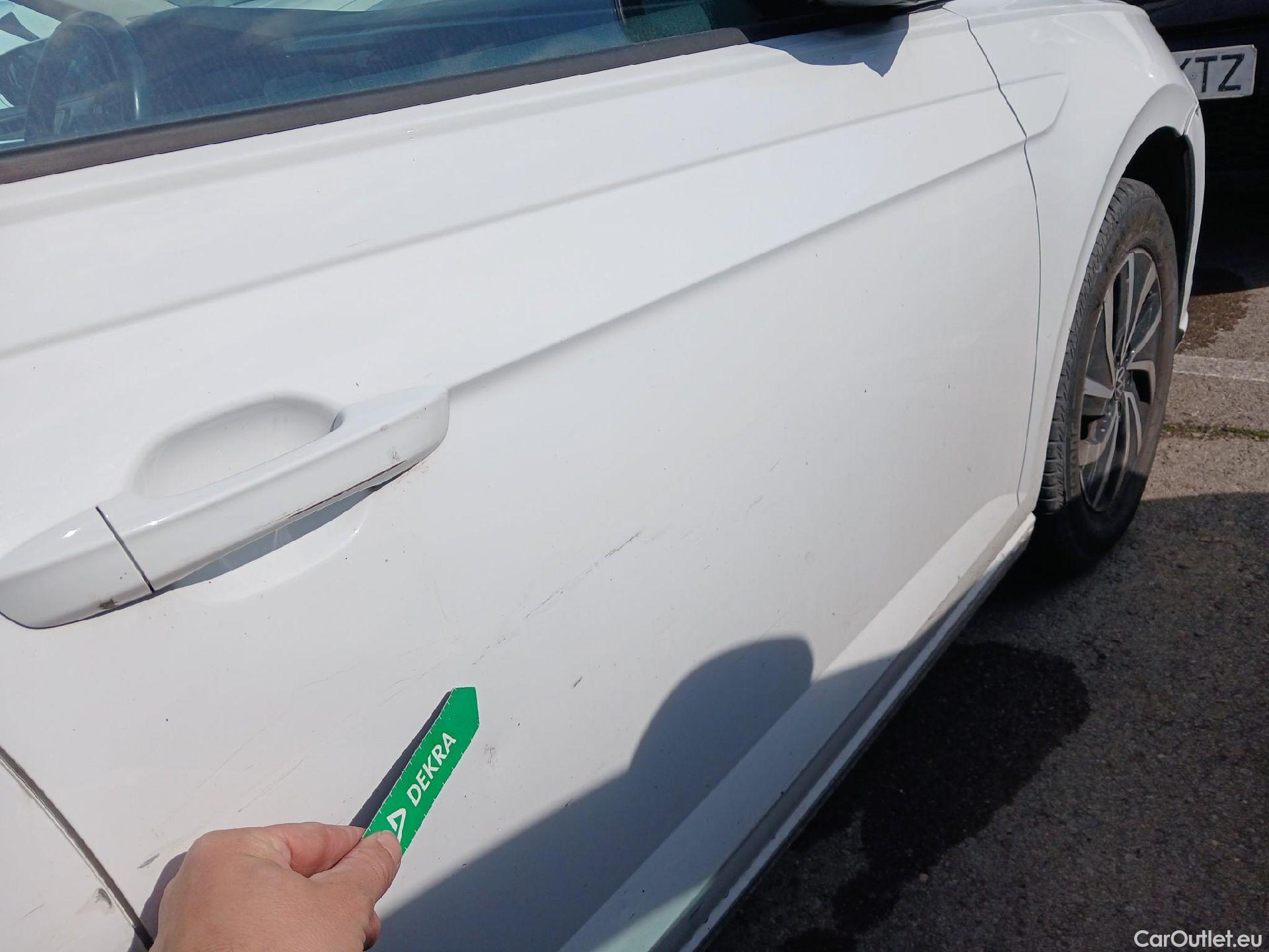  Volkswagen  Polo VOLKSWAGEN  / 2021 / 5P / berlina con portón Life 1.0 TSI 70kW (95CV) #20