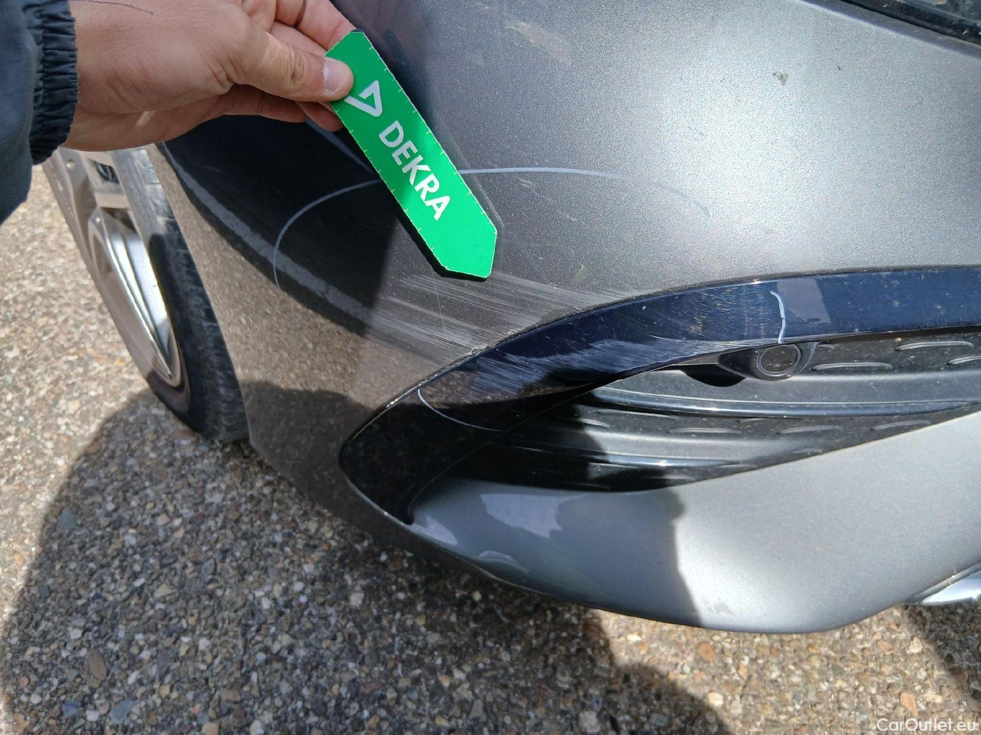  Mercedes  A-Klasse MERCEDES-BENZ Clase A / 2022 / 5P / berlina con portón A 250 e #1