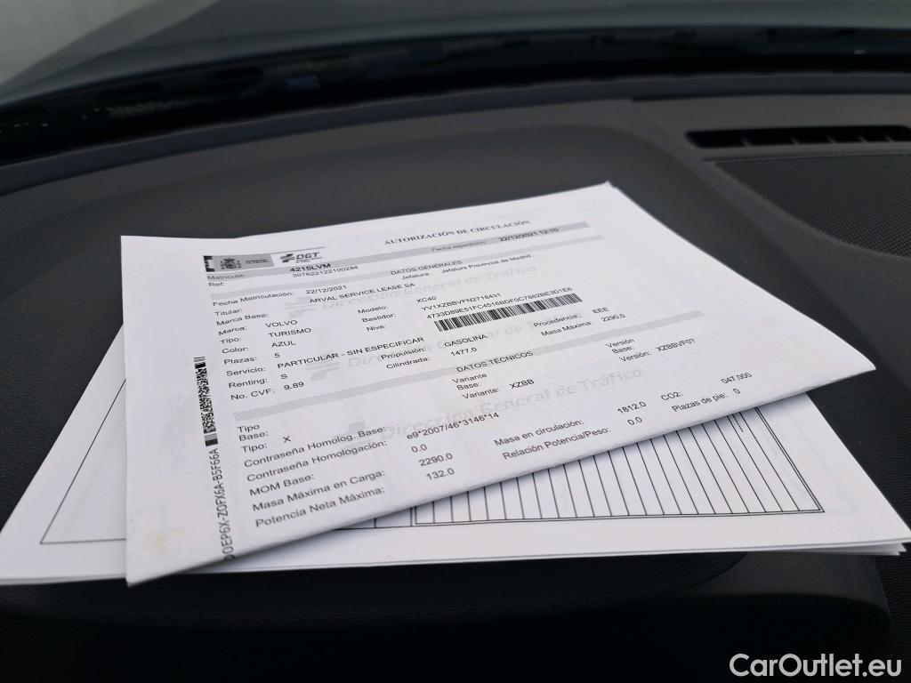  Volvo  XC 40 VOLVO XC40 / 2017 / 5P / todoterreno 1.5 T5 Twin Recharge Inscription Ex Auto #32