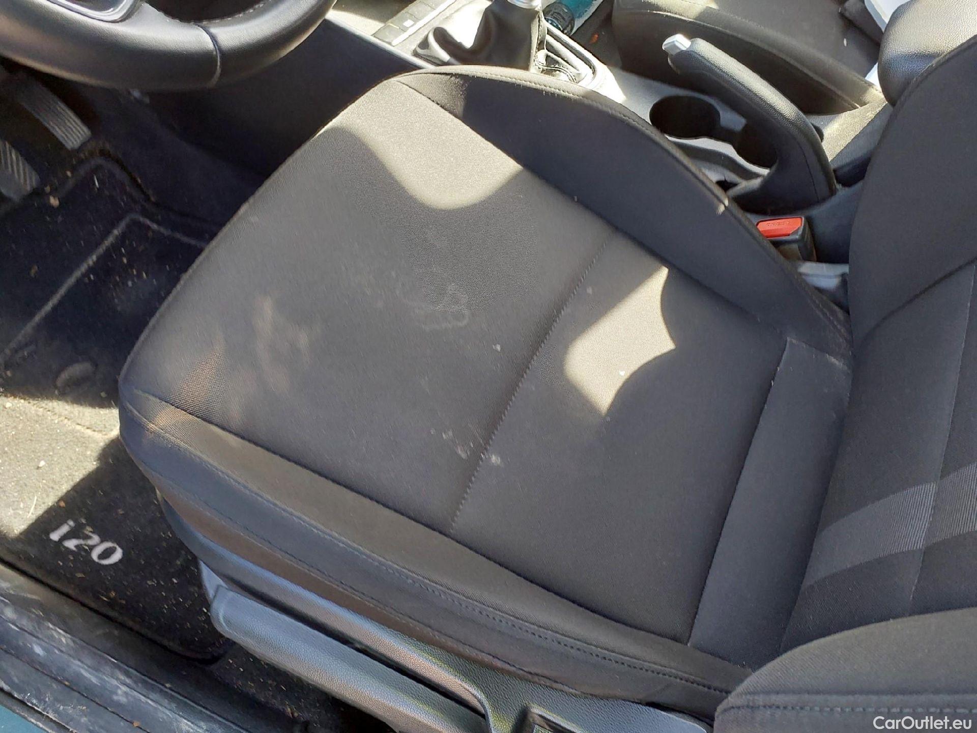  Hyundai  i20 HYUNDAI  / 2023 / 5P / berlina con portón 1.0 TGDI 74kW (100CV) Klass #5