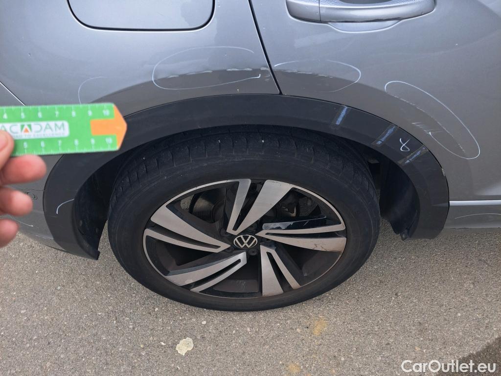  Volkswagen  T-ROC VOLKSWAGEN  / 2021 / 5P / todoterreno R-Line 1.5 TSI 110kW (150CV) DSG #58
