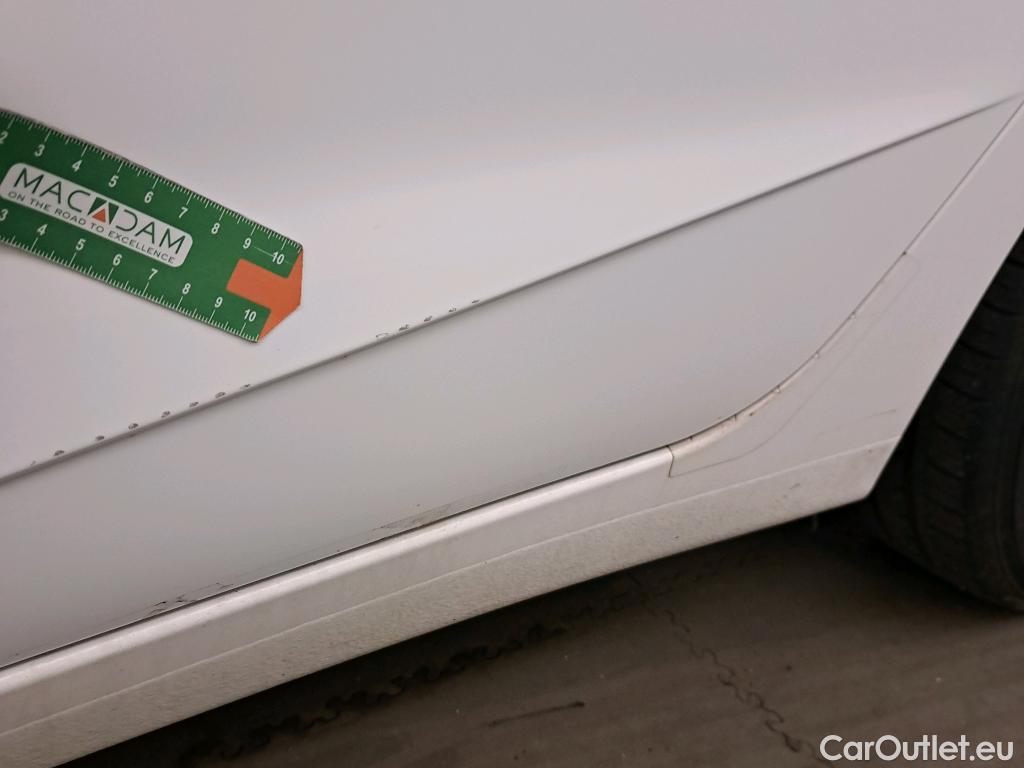  Hyundai  i20 HYUNDAI  / 2020 / 5P / berlina con portón 1.0 TGDI 74kW (100CV) 48V Essence #27