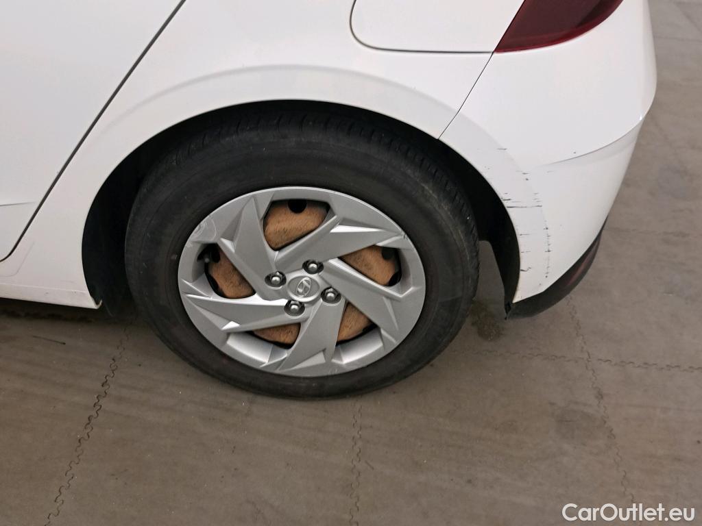  Hyundai  i20 HYUNDAI  / 2020 / 5P / berlina con portón 1.0 TGDI 74kW (100CV) 48V Essence #38