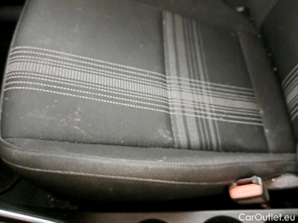  Hyundai  i20 HYUNDAI  / 2020 / 5P / berlina con portón 1.0 TGDI 74kW (100CV) 48V Essence #15