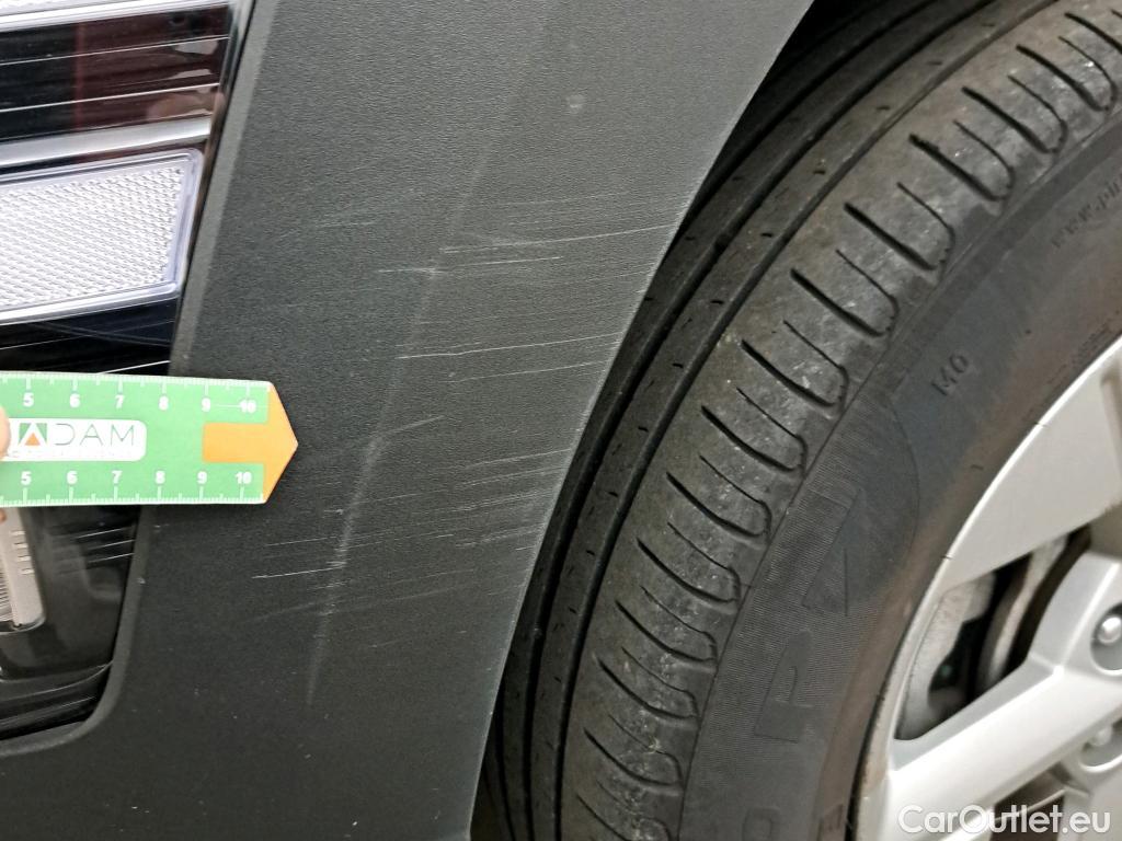  Hyundai  Konna HYUNDAI Kona / 2023 / 5P / todoterreno 1.6 GDI HEV Maxx DCT #34