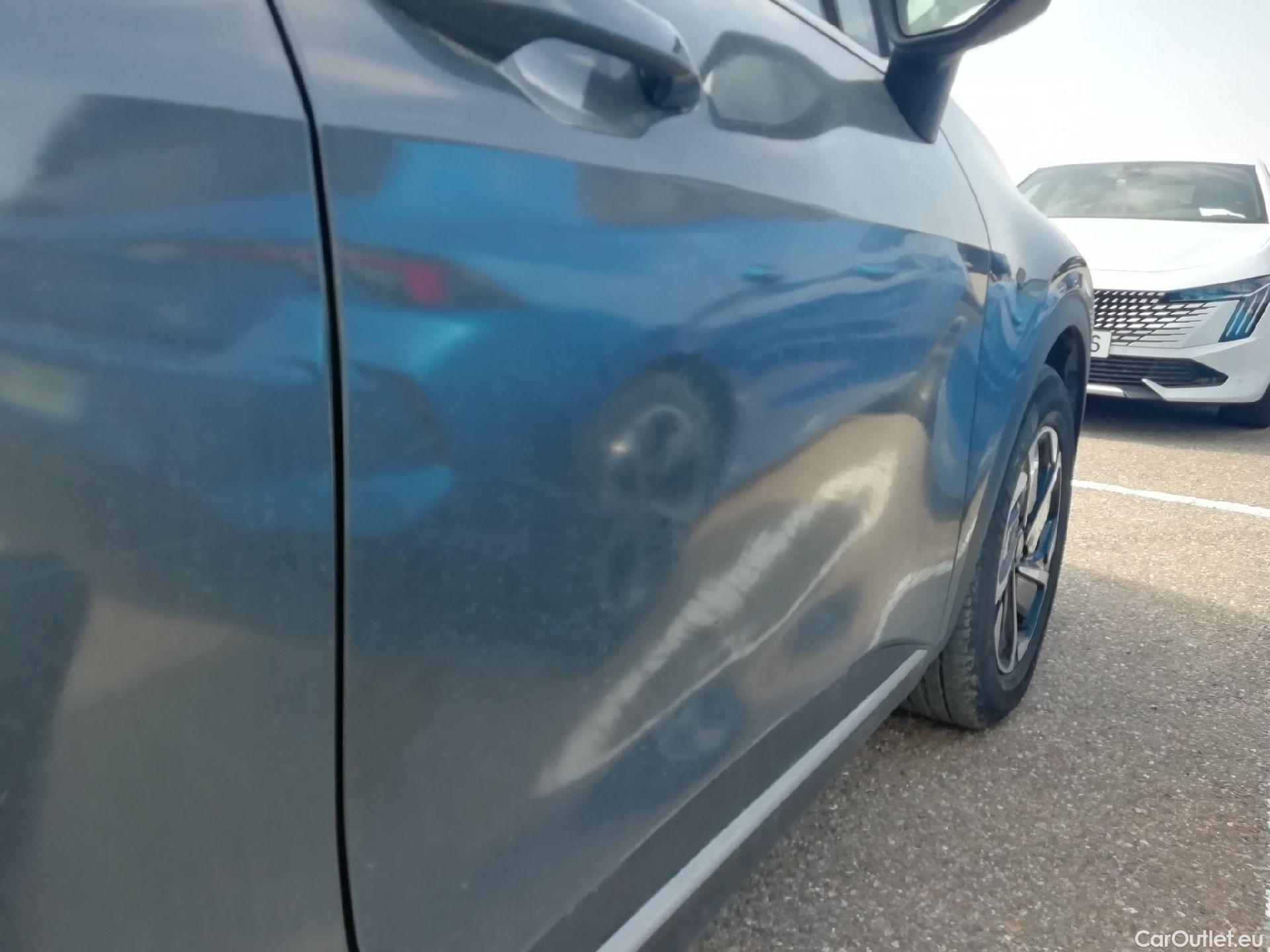  KIA  Sportage KIA  / 2022 / 5P / todoterreno 1.6 CRDi MHEV 100kW (136CV) Drive 4X2 #35