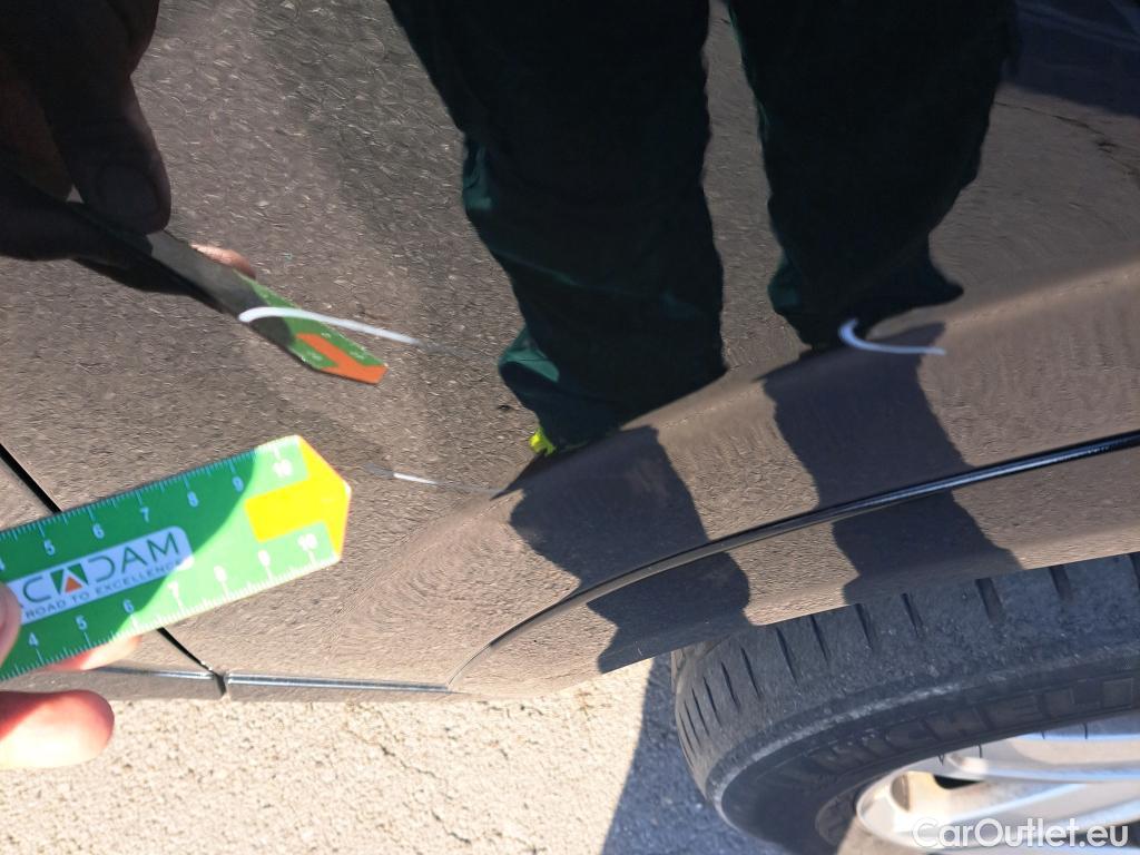  Volvo  XC90 VOLVO  / 2019 / 5P / todoterreno 2.0 T8 AWD Business Plus Auto #35