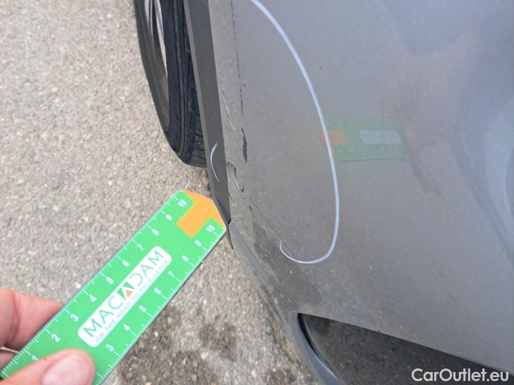  Volkswagen  T-ROC VOLKSWAGEN  / 2021 / 5P / todoterreno R-Line 1.5 TSI 110kW (150CV) DSG #30