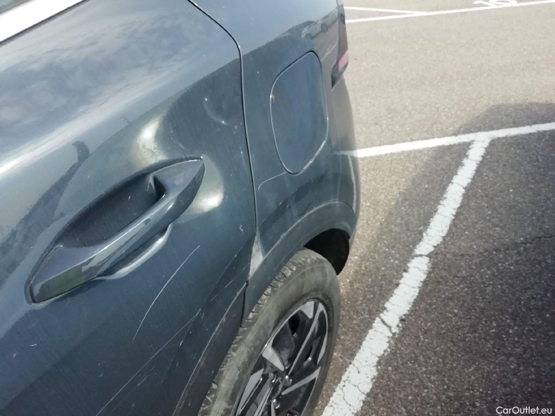  KIA  Sportage KIA  / 2022 / 5P / todoterreno 1.6 CRDi MHEV 100kW (136CV) Drive 4X2 #21