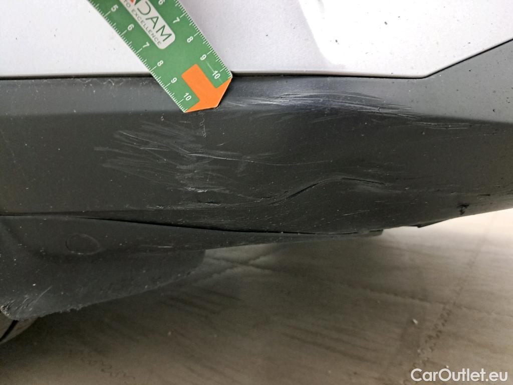  Nissan  Qashqai NISSAN  / 2021 / 5P / todoterreno DIG-T 103kW (140CV) mHEV 4x2 Acenta #2