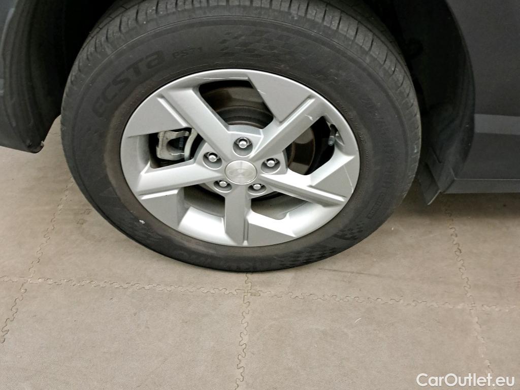  Hyundai  Konna HYUNDAI Kona / 2023 / 5P / todoterreno 1.6 GDI HEV Maxx DCT #24