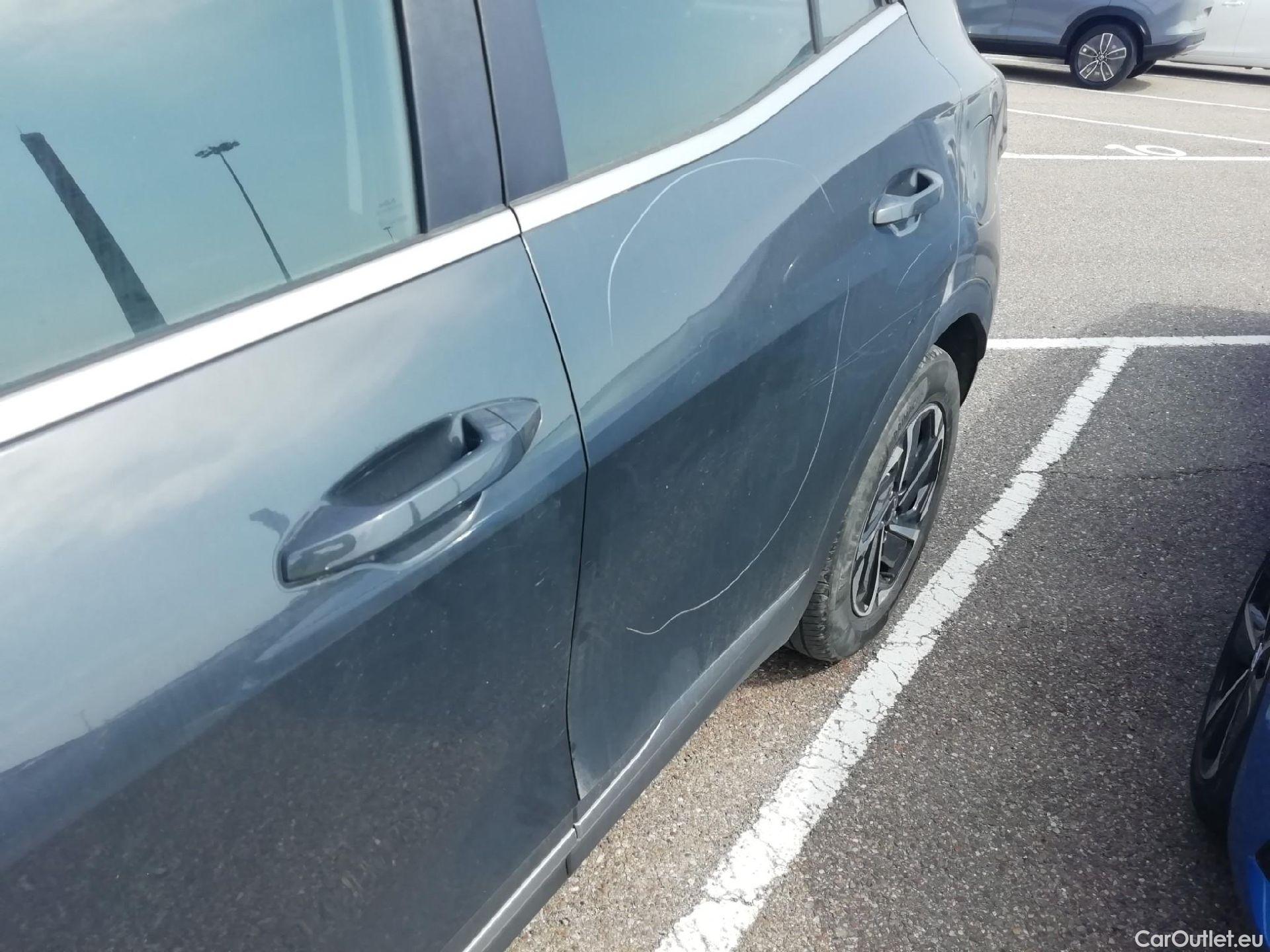  KIA  Sportage KIA  / 2022 / 5P / todoterreno 1.6 CRDi MHEV 100kW (136CV) Drive 4X2 #20