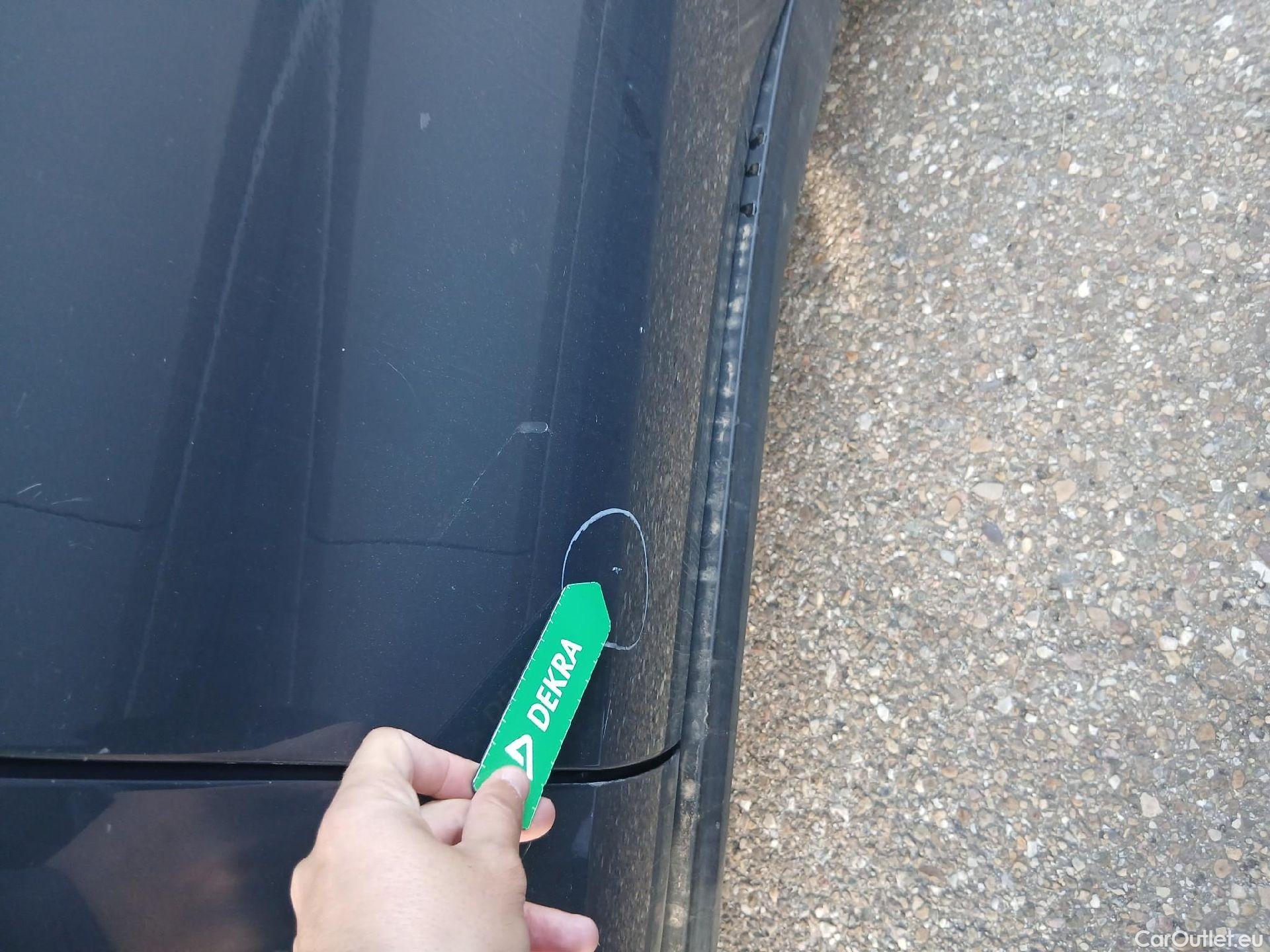  KIA  Sportage KIA  1.6MHEV Drive 100kW(136CV) 4x2(Crist Tintados)(CX) #8