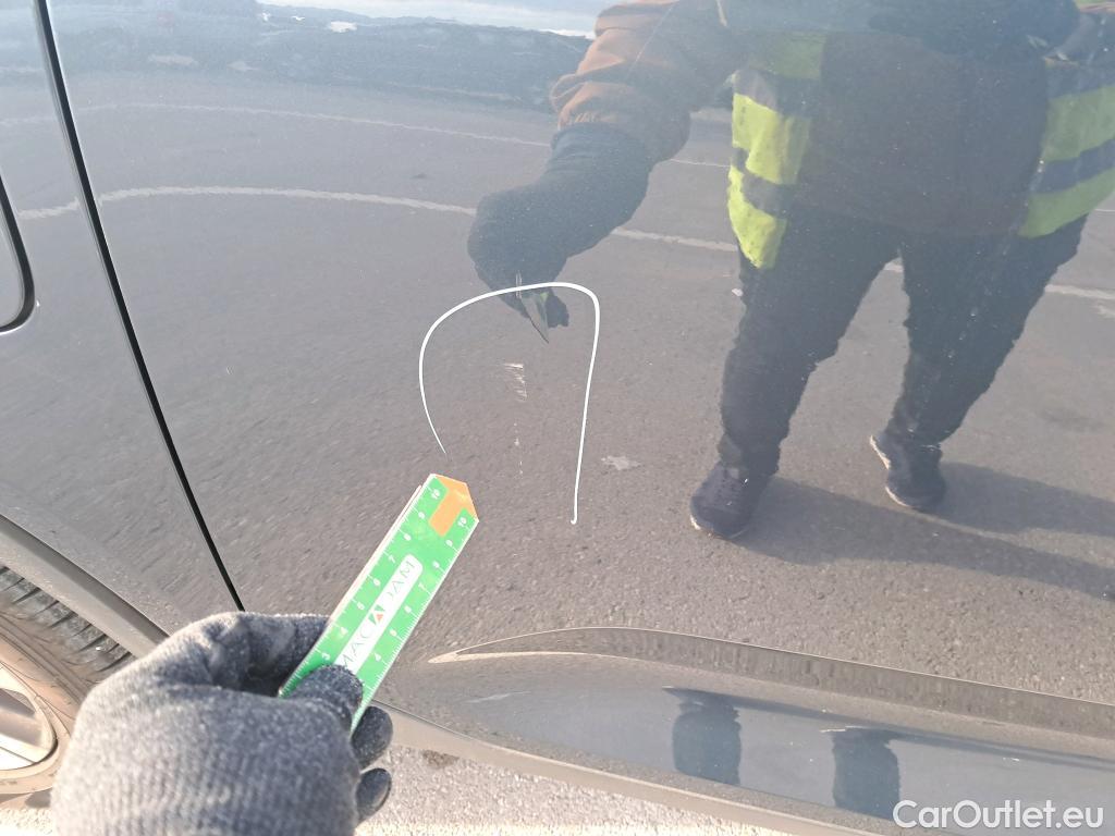  Volvo  XC 40 VOLVO XC40 / 2017 / 5P / todoterreno 1.5 T5 Twin Recharge Inscription Ex Auto #9