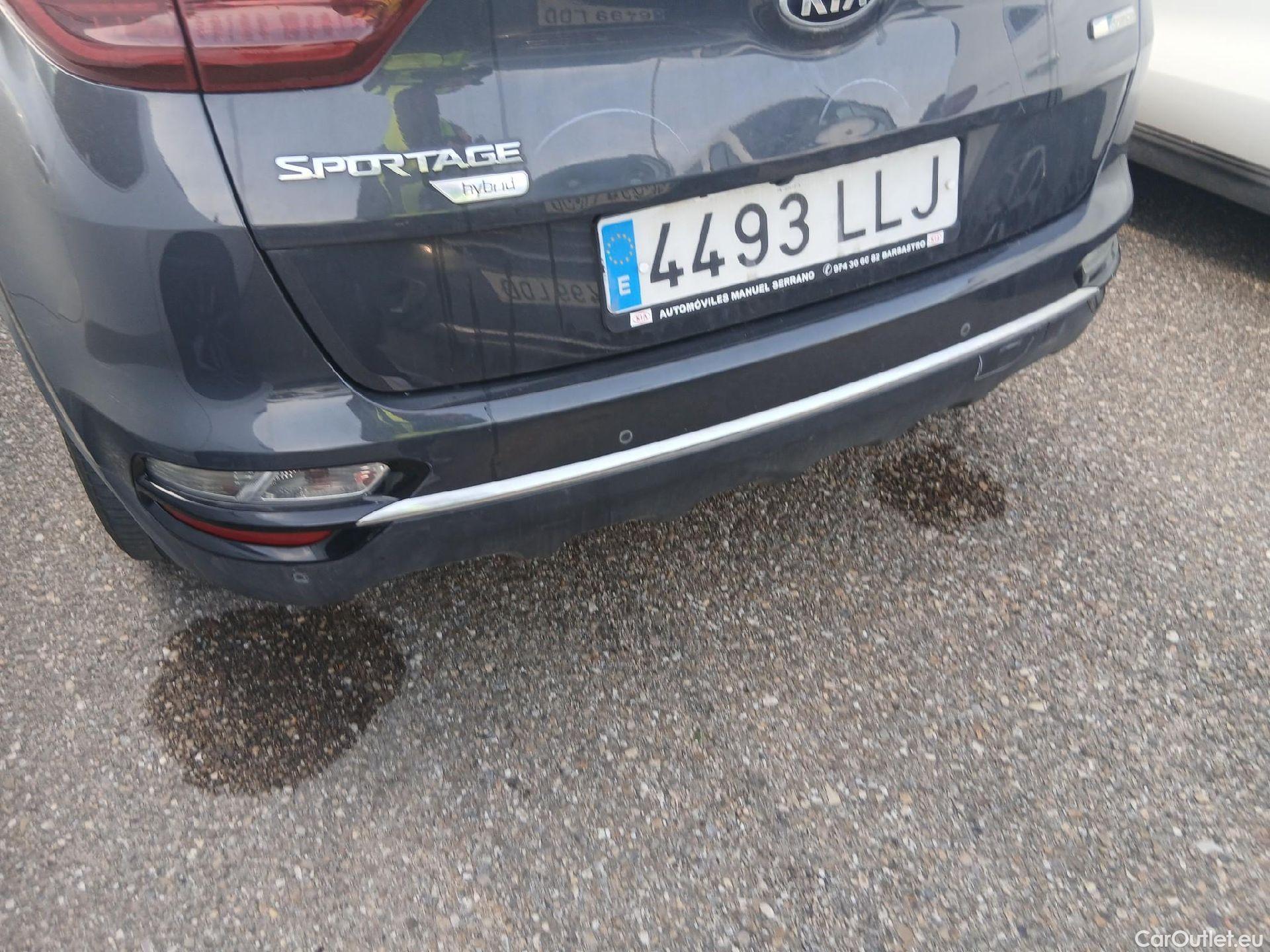  KIA  Sportage KIA  1.6MHEV Drive 100kW(136CV) 4x2(Crist Tintados)(CX) #11