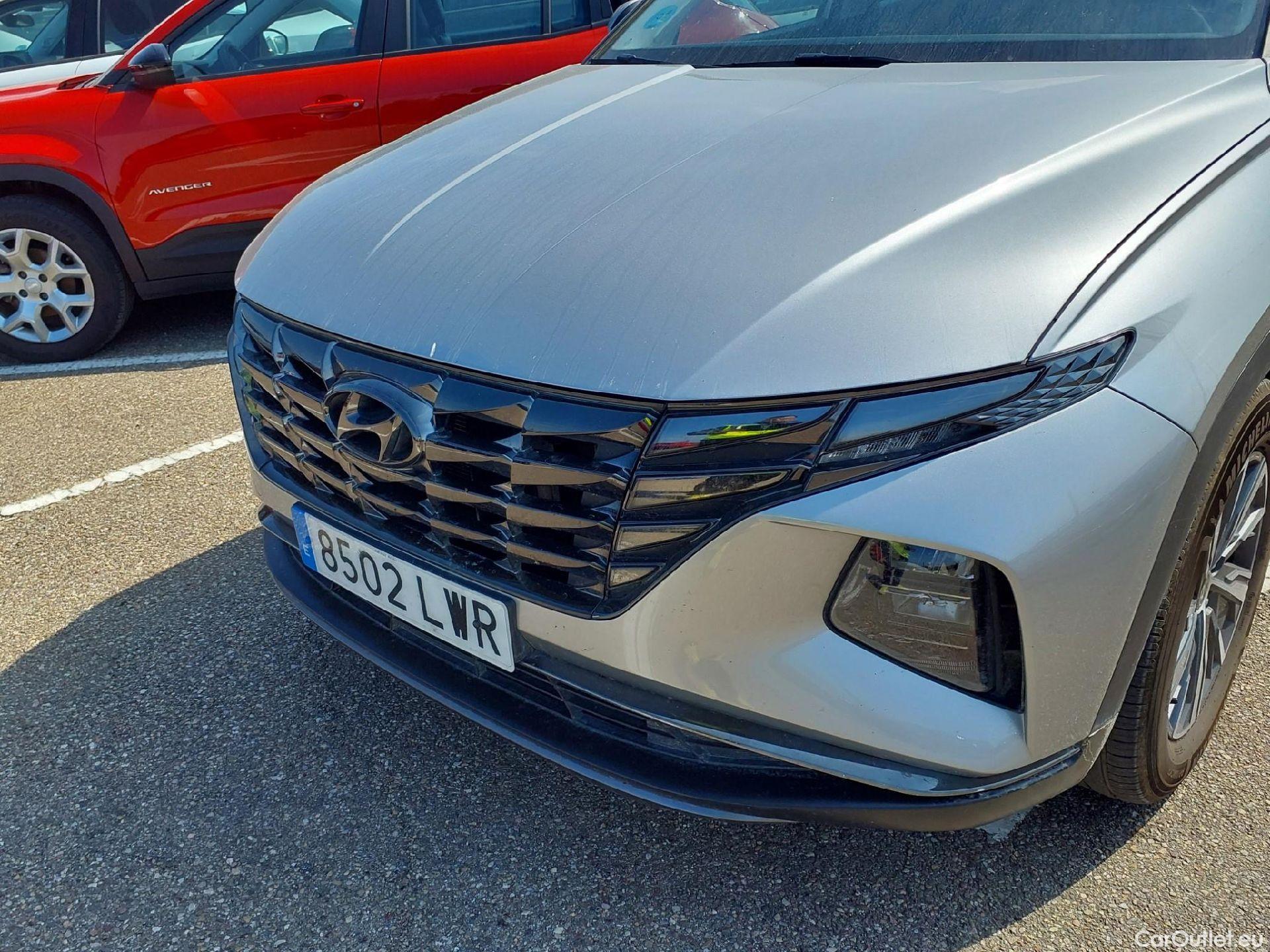  Hyundai  Tucson HYUNDAI  / 2020 / 5P / todoterreno 1.6 CRDI 85kW (115CV) Maxx #9