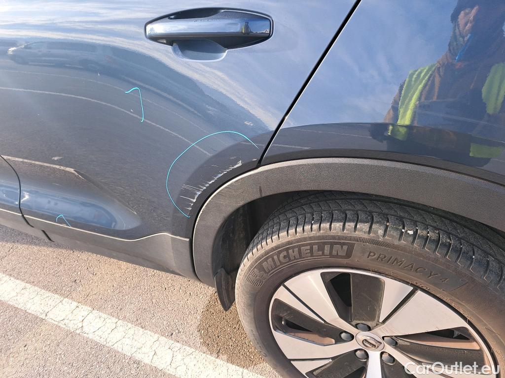  Volvo  XC 40 VOLVO XC40 / 2017 / 5P / todoterreno 1.5 T5 Twin Recharge Inscription Ex Auto #44