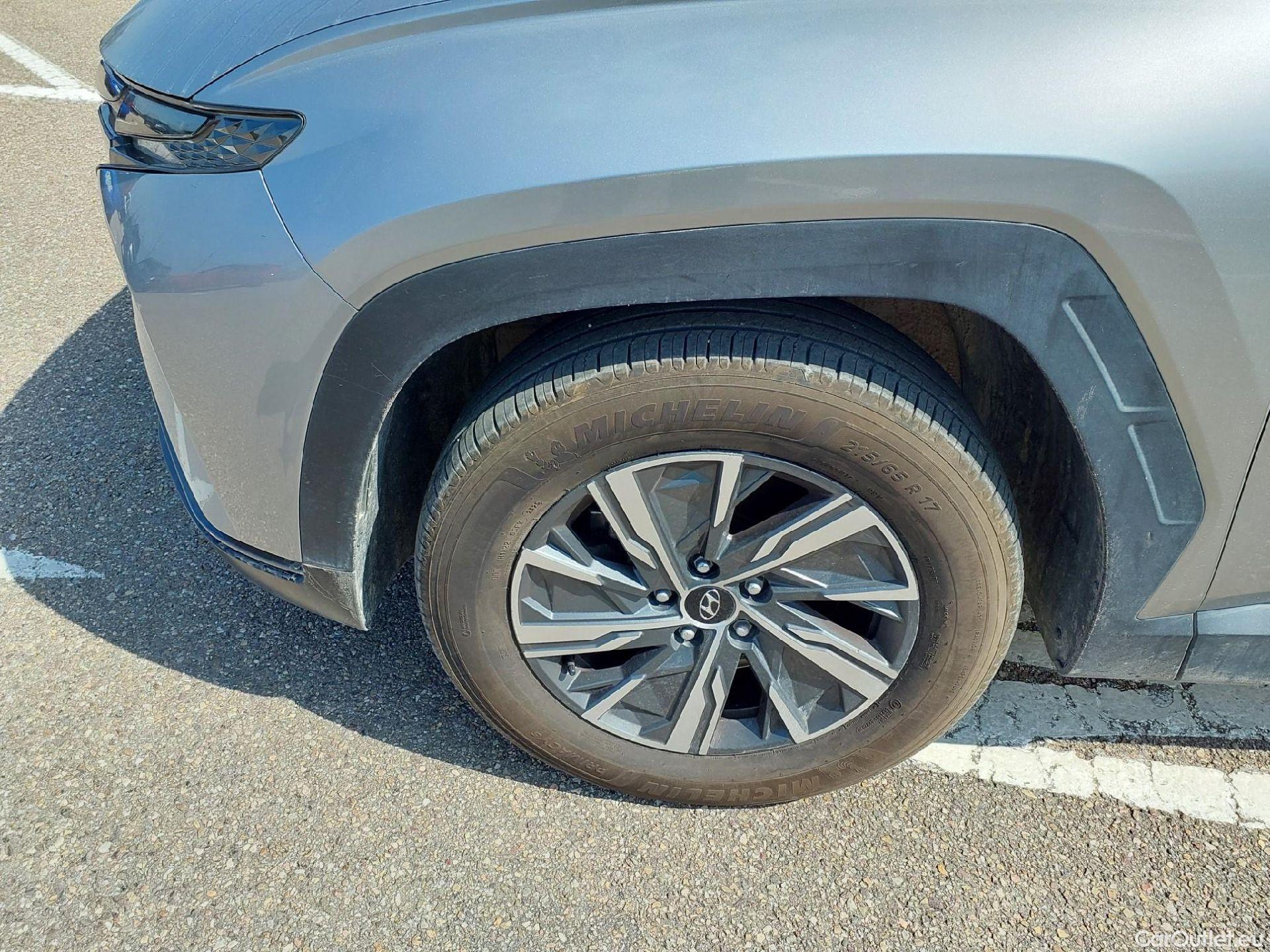  Hyundai  Tucson HYUNDAI  / 2020 / 5P / todoterreno 1.6 CRDI 85kW (115CV) Maxx #4