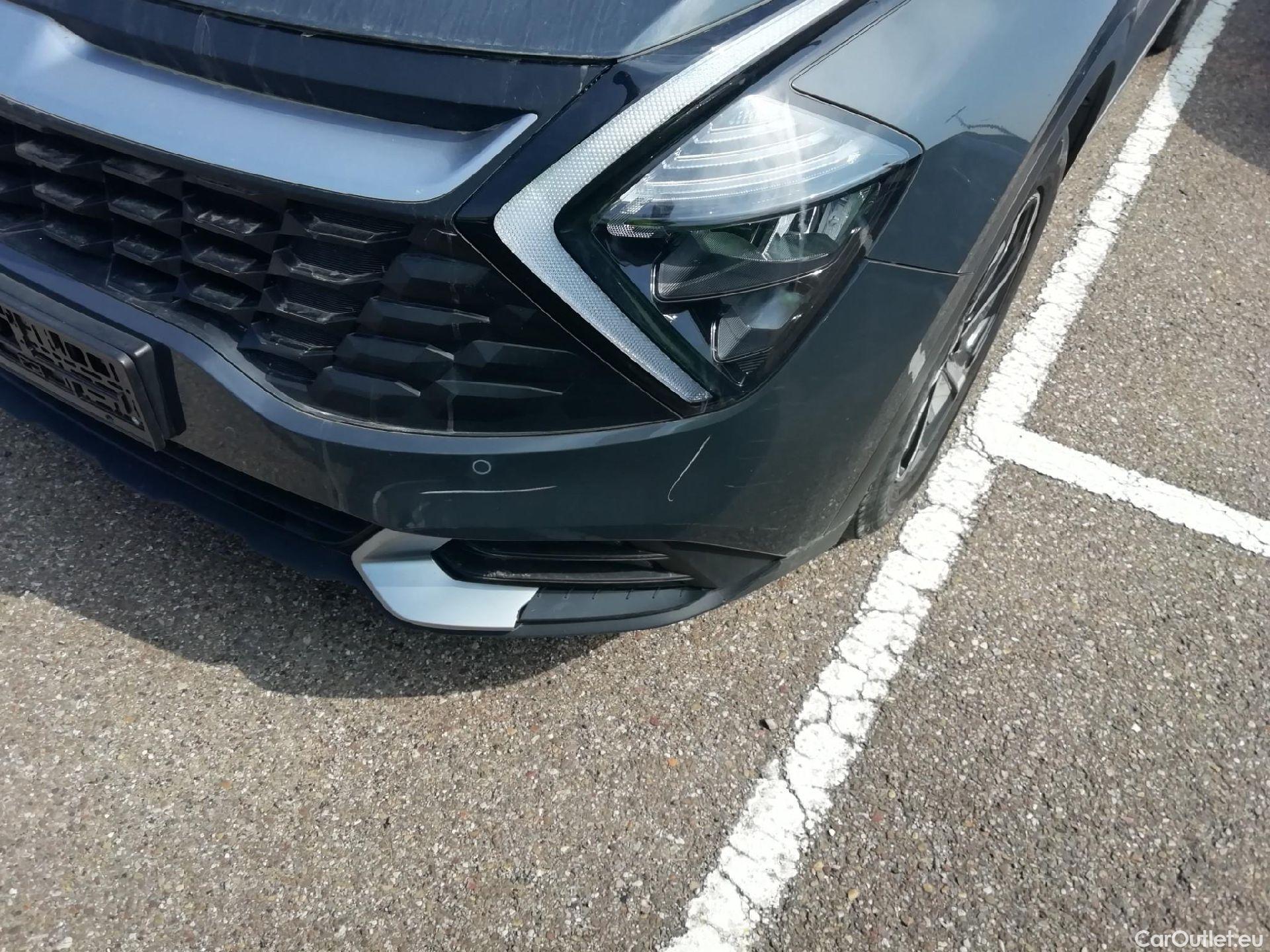  KIA  Sportage KIA  / 2022 / 5P / todoterreno 1.6 CRDi MHEV 100kW (136CV) Drive 4X2 #14