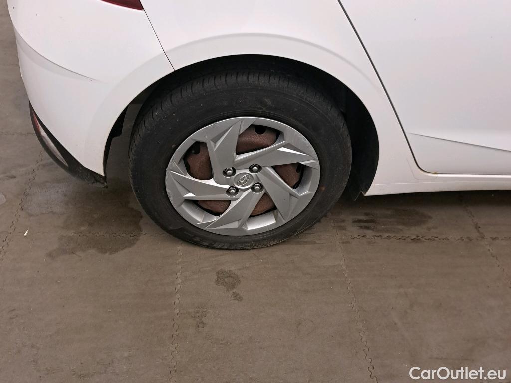  Hyundai  i20 HYUNDAI  / 2020 / 5P / berlina con portón 1.0 TGDI 74kW (100CV) 48V Essence #42