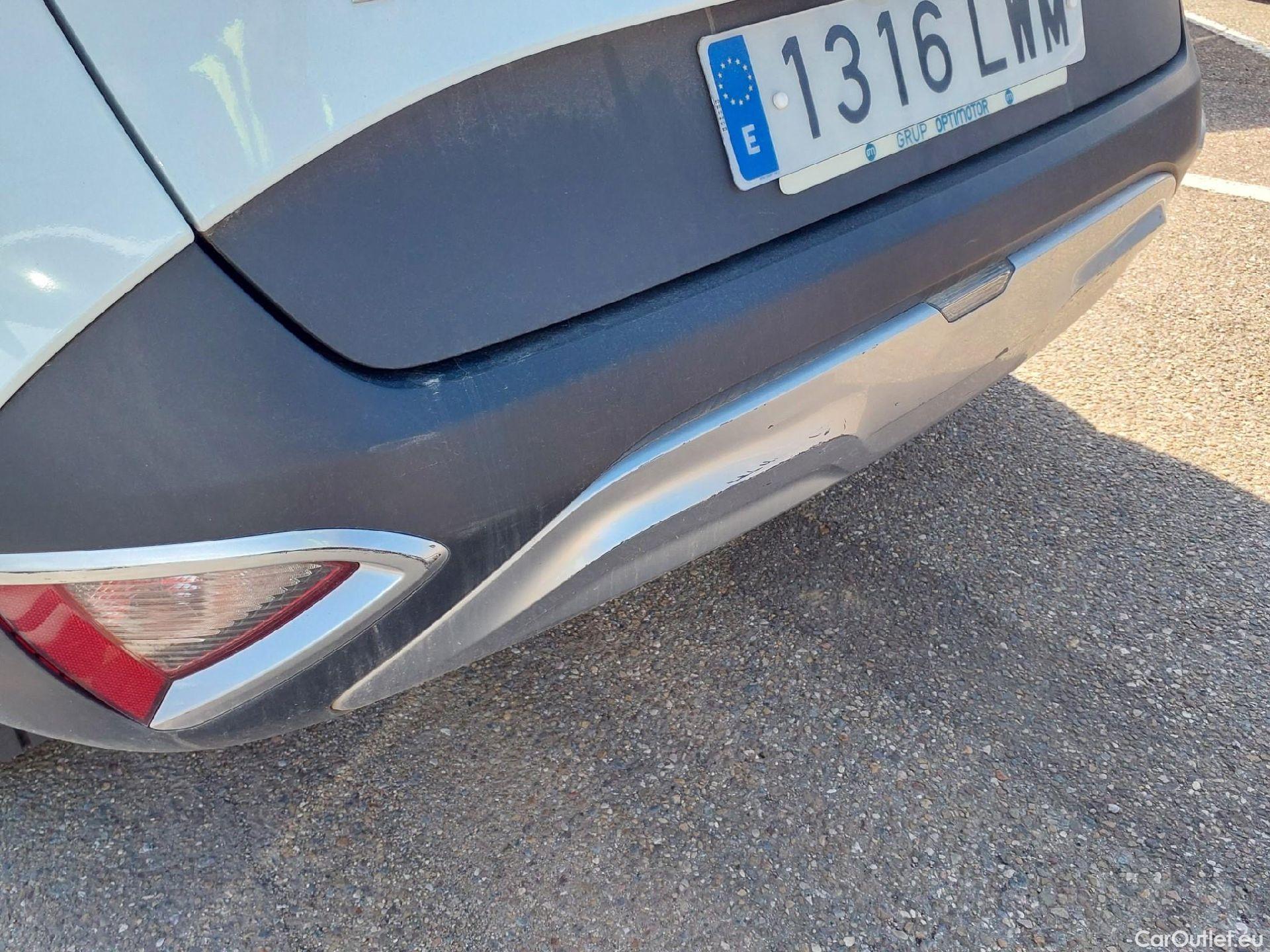  KIA  Sportage KIA  / 2022 / 5P / todoterreno 1.6 T-GDi 110kW (150CV) Concept 4x2 #4