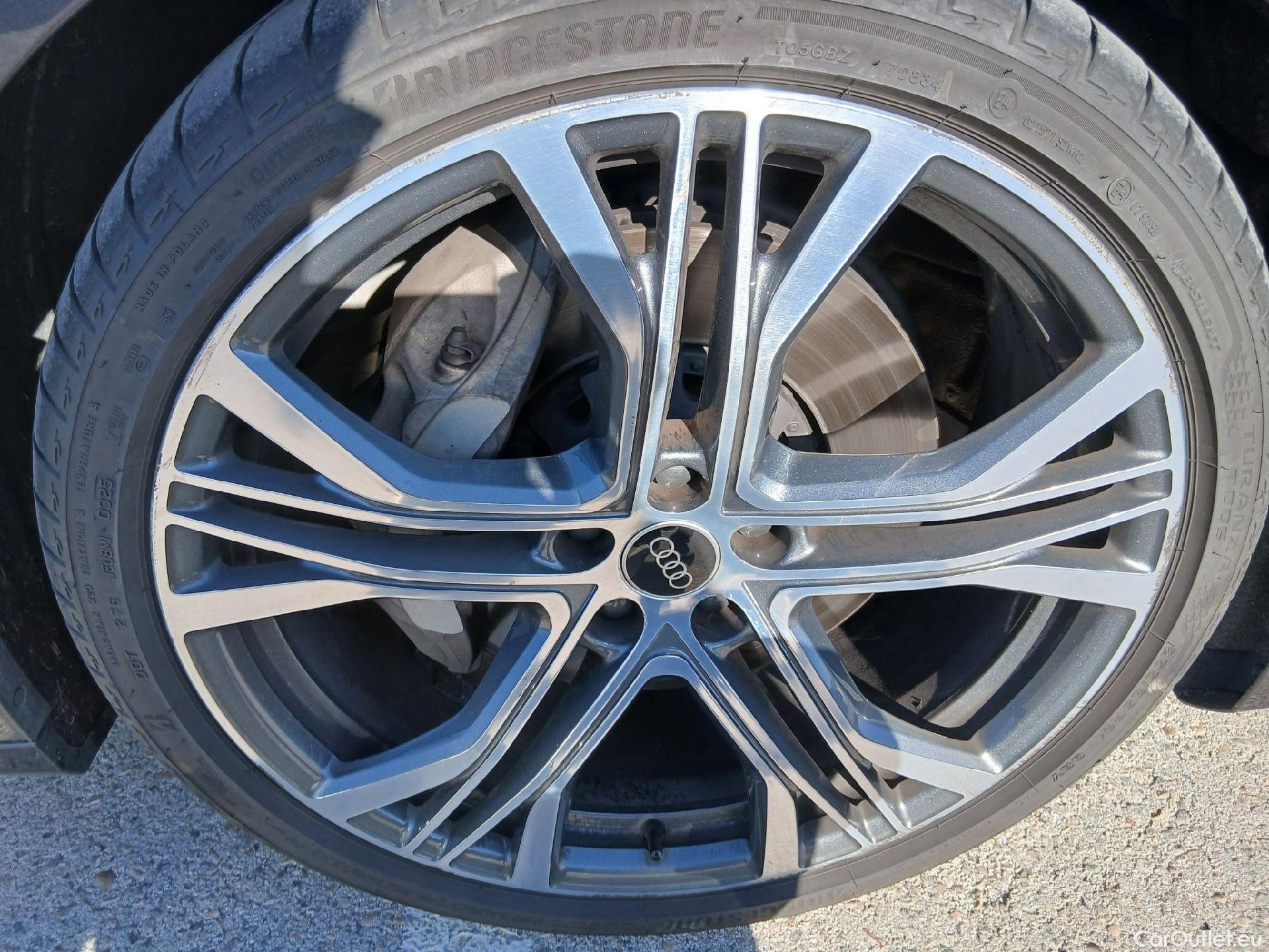  Audi  A7 Sportback AUDI A7 / 2017 / 5P / berlina con portón Sportback 55 TFSI 250kW quat-ult. S tron #49