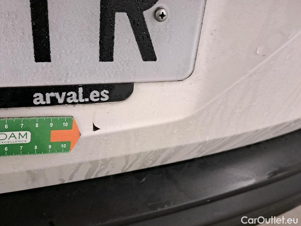  Peugeot  3008 PEUGEOT  / 2020 / 5P / todoterreno 1.2 PureTech 96KW S&S Active Pack EAT8 #2