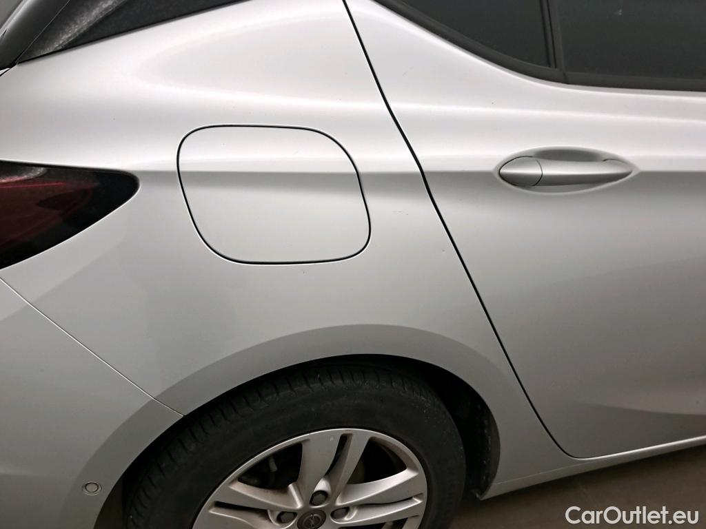  Opel  Astra OPEL  / 2019 / 5P / berlina con portón 1.2T SHL 81kW (110CV) GS Line #34