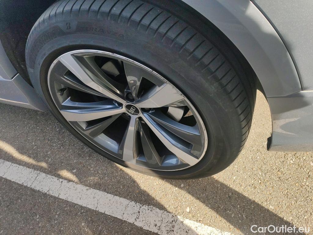  Audi  Q8 AUDI  / 2018 / 5P / todoterreno 55 TFSIe S Line 280kW quattro tiptronic #7