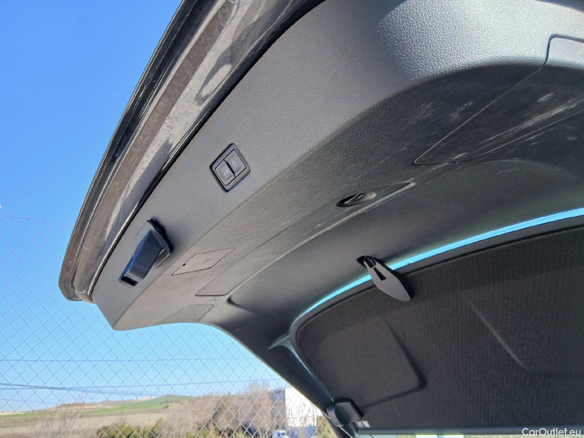  Audi  A7 Sportback AUDI A7 / 2017 / 5P / berlina con portón Sportback 55 TFSI 250kW quat-ult. S tron #35