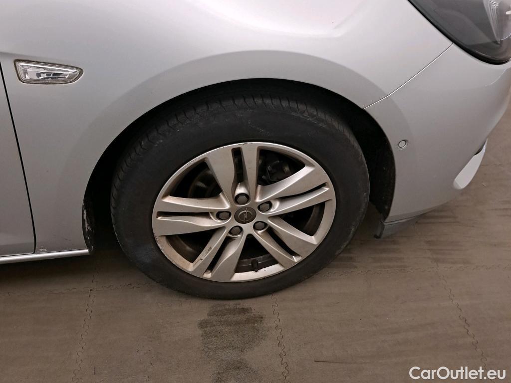  Opel  Astra OPEL  / 2019 / 5P / berlina con portón 1.2T SHL 81kW (110CV) GS Line #9