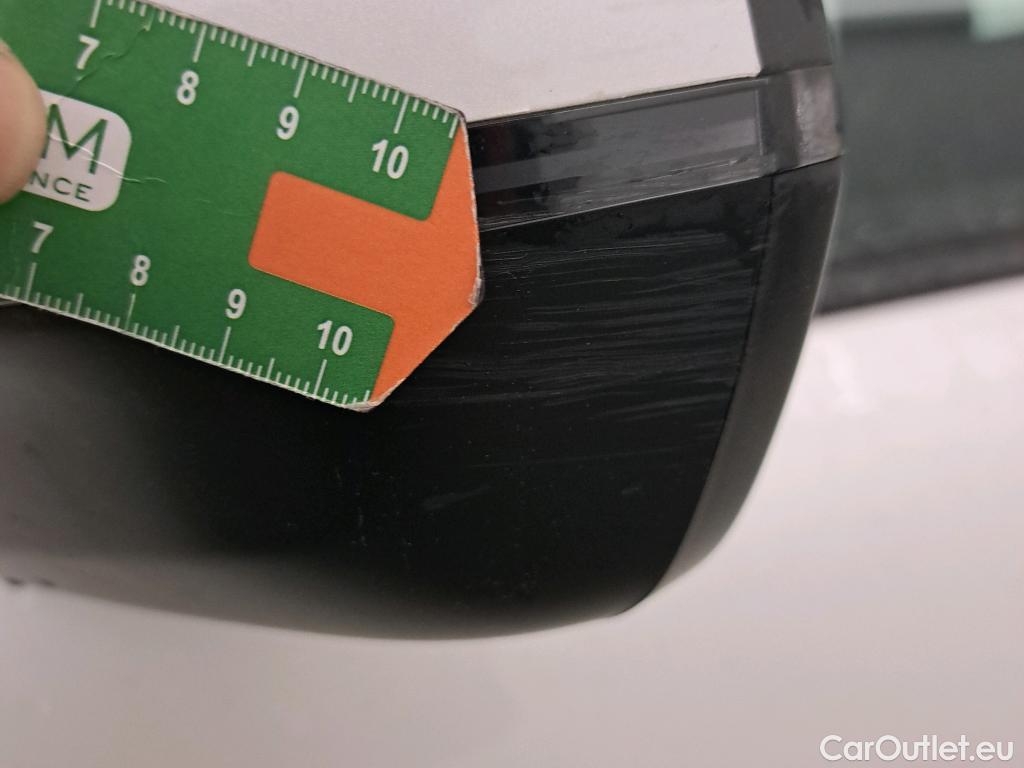  Peugeot  3008 PEUGEOT  / 2020 / 5P / todoterreno 1.2 PureTech 96KW S&S Active Pack EAT8 #34