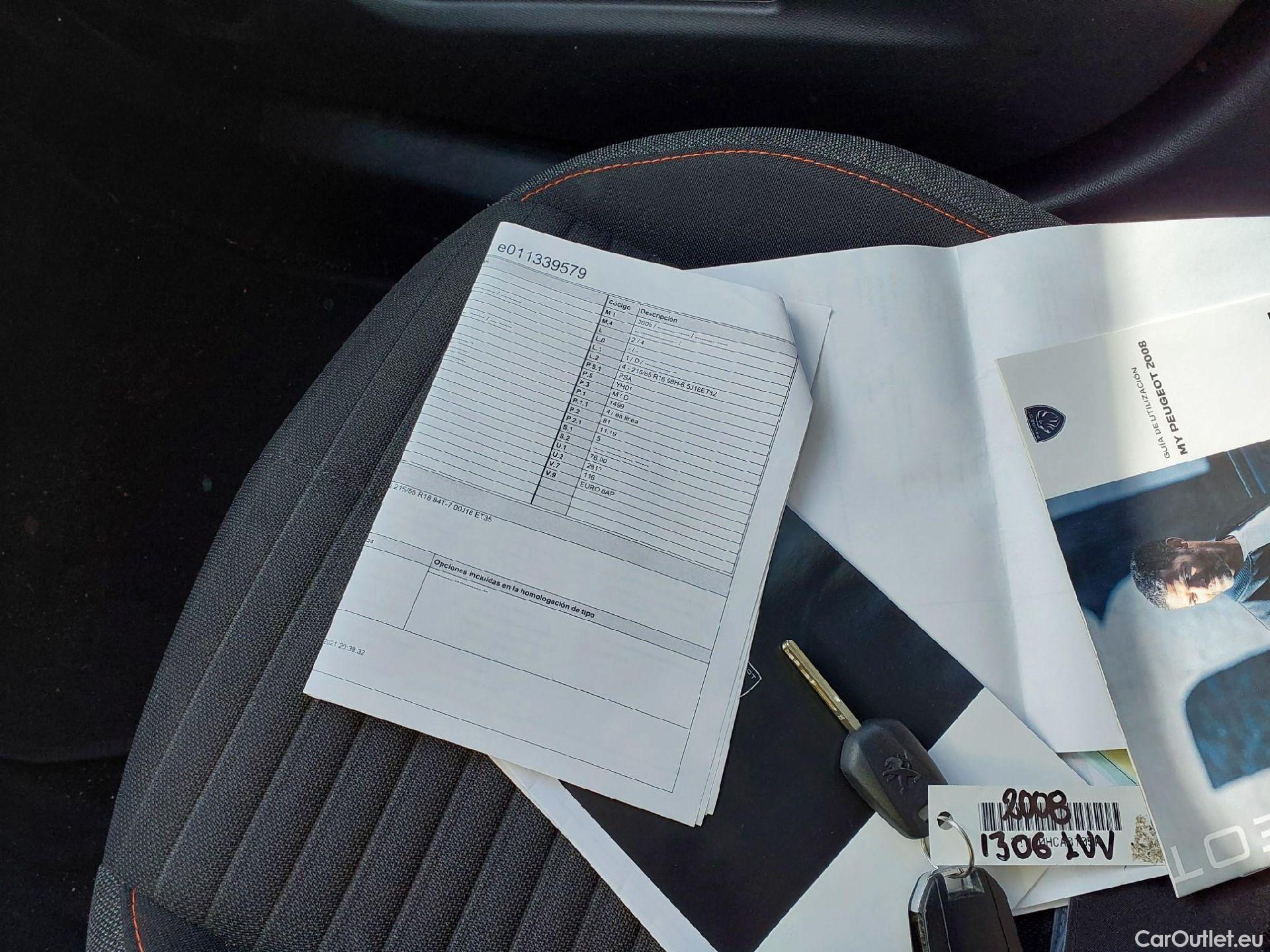  Peugeot  2008 PEUGEOT  / 2019 / 5P / todoterreno Active Pack BlueHDI 81kW (110CV) #2