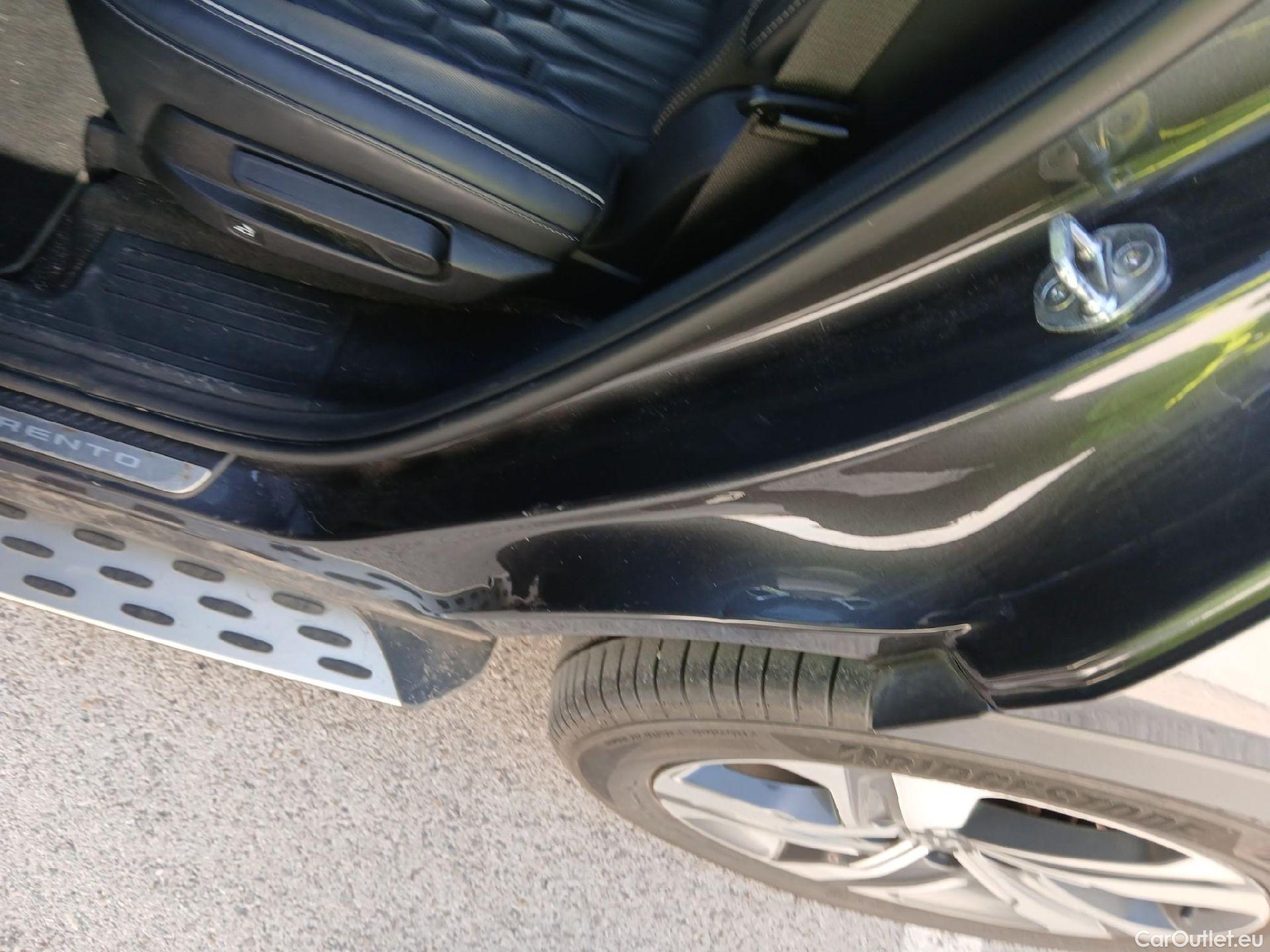  KIA  Sorento KIA  / 2020 / 5P / todoterreno 1.6 T-GDi HEV Emotion 4x4 7pl (P.Luxury) #7